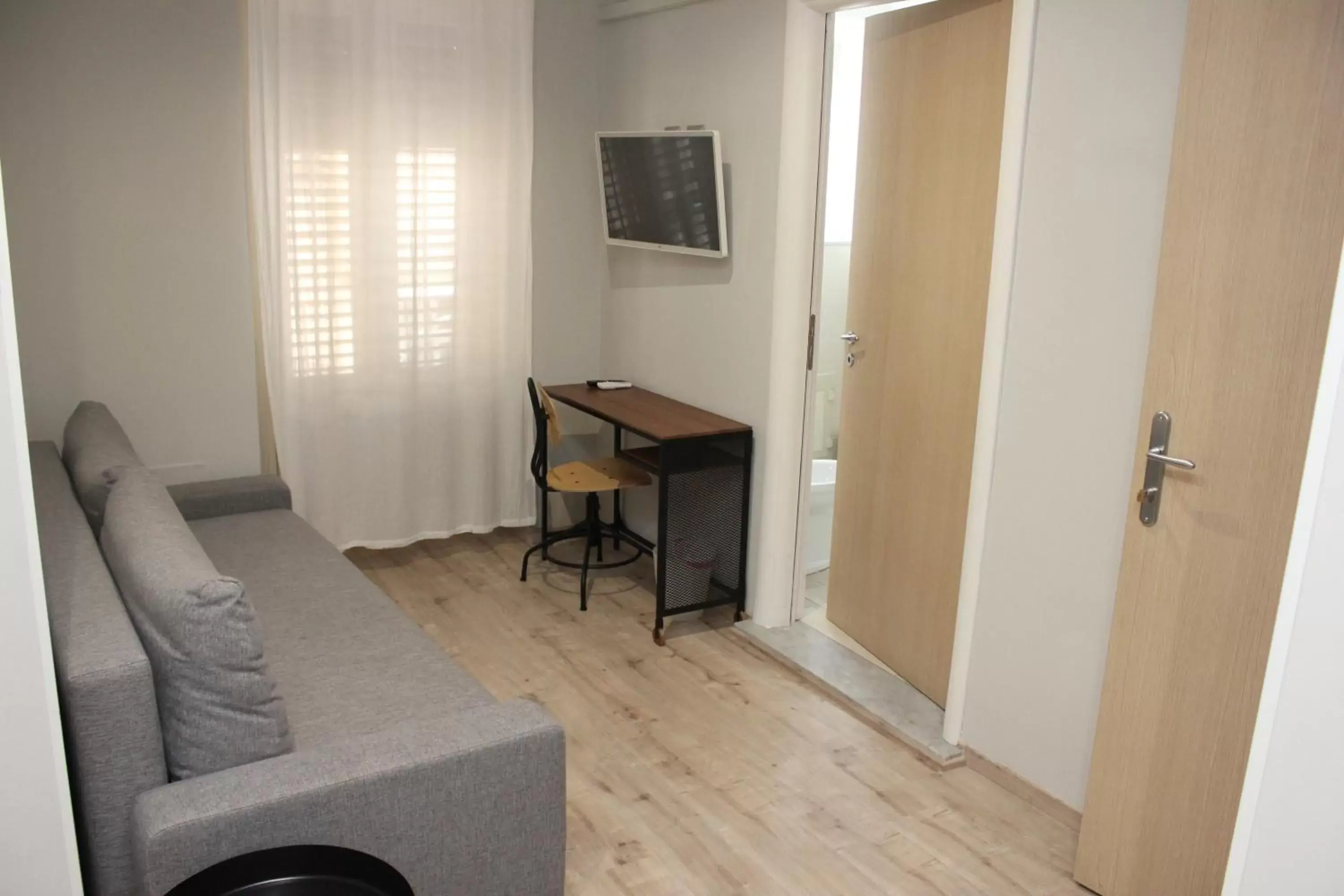 Bedroom, Seating Area in B&B Matteo Bonello