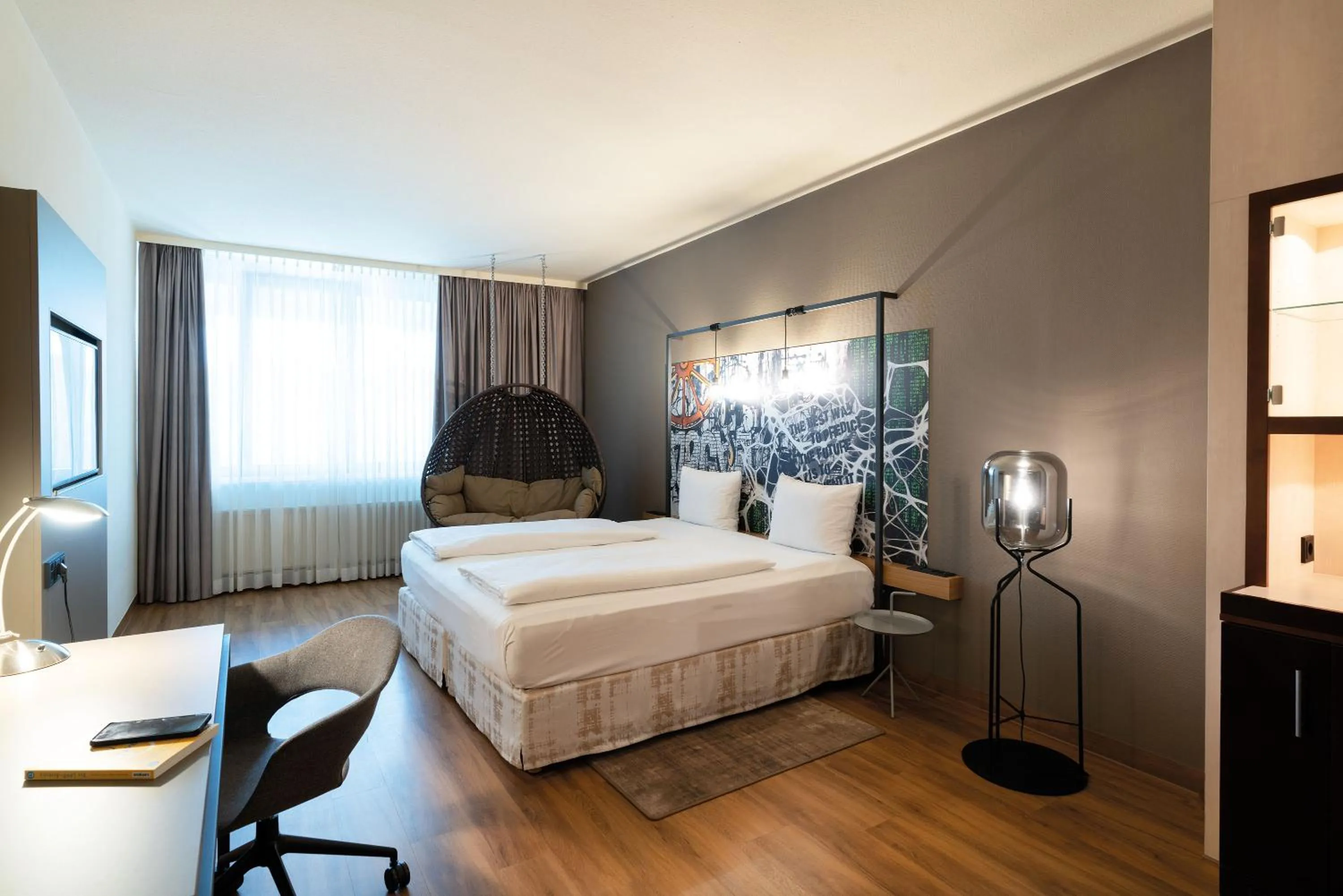 Bedroom, Bed in Seminaris Hotel Nürnberg