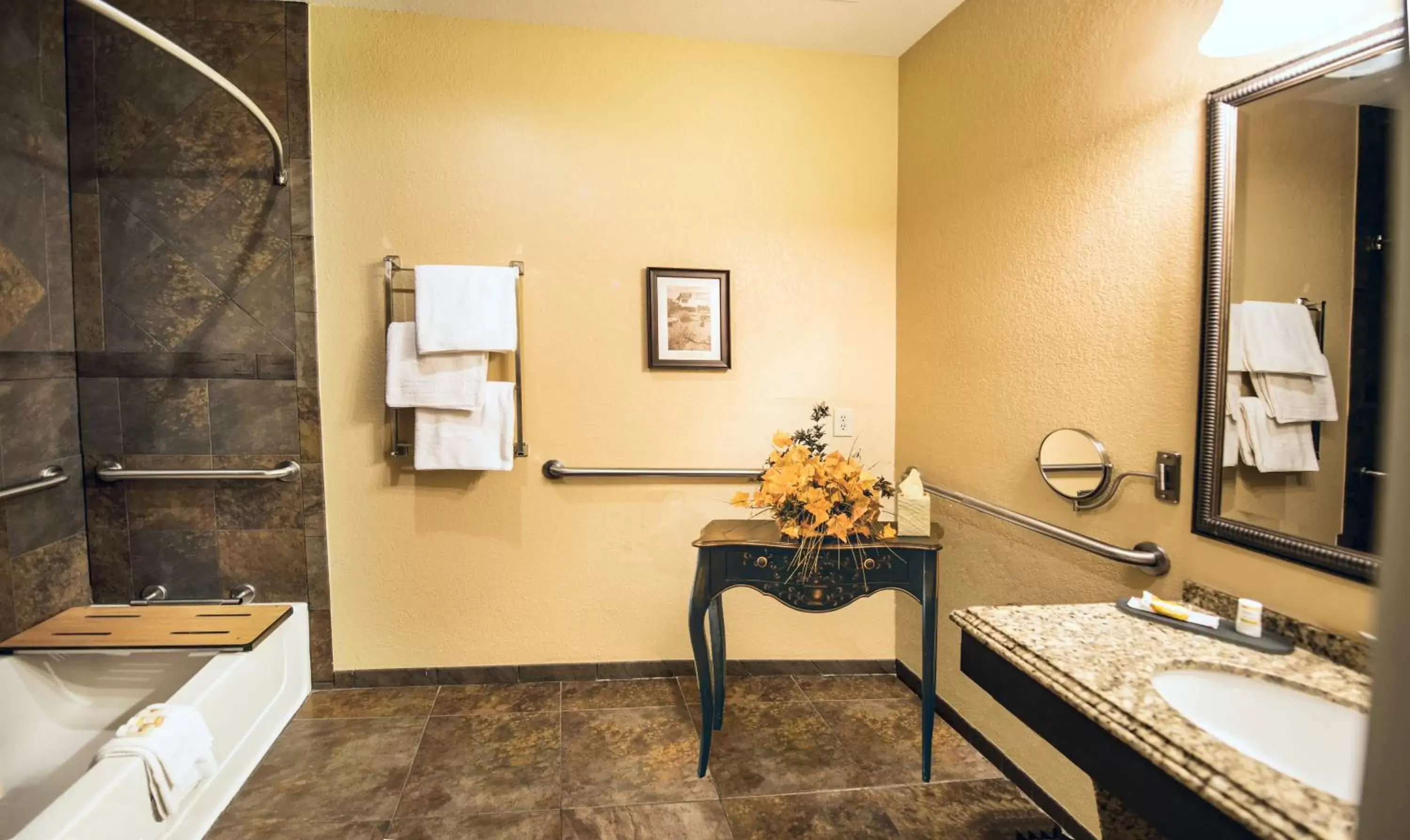 Bathroom in La Quinta by Wyndham Marble Falls