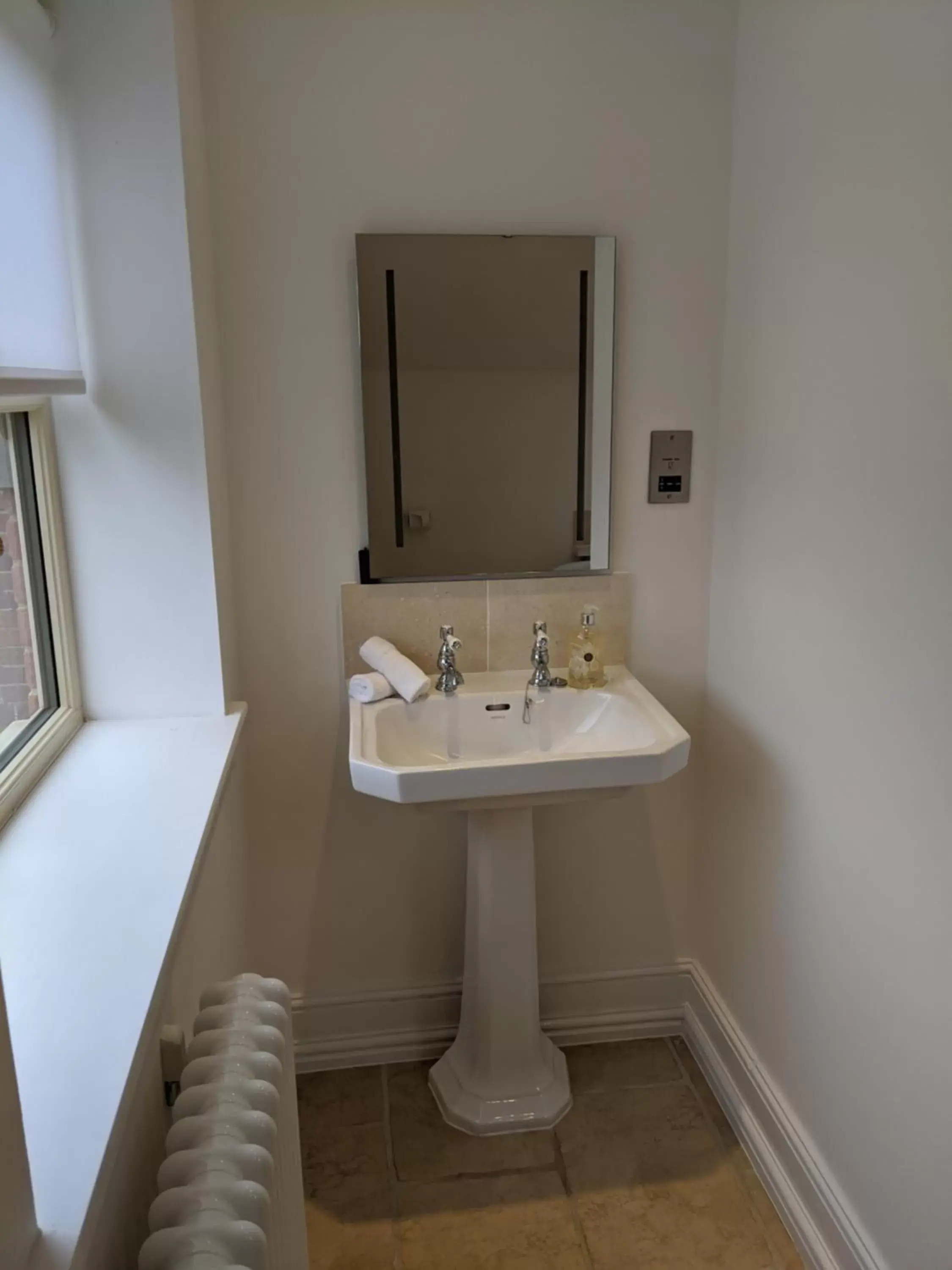 Bathroom in Elderbrook House