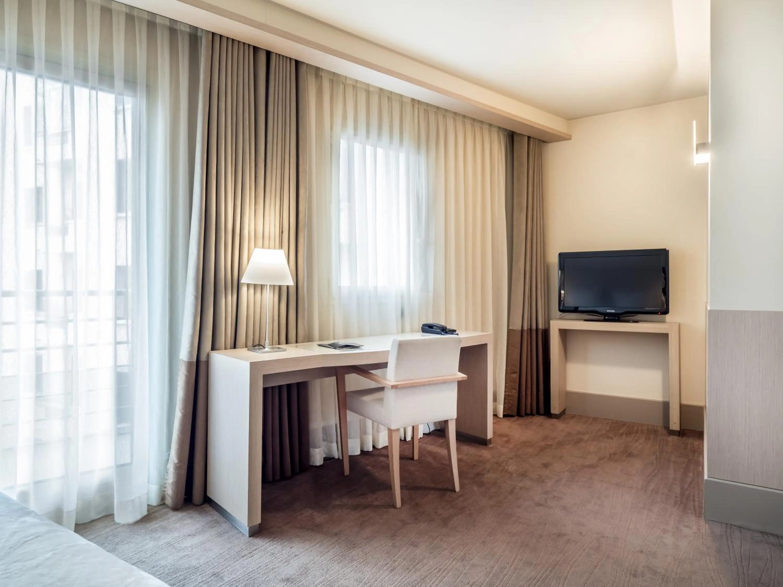 Photo of the whole room, Bed in Hôtel Le Pré Carré