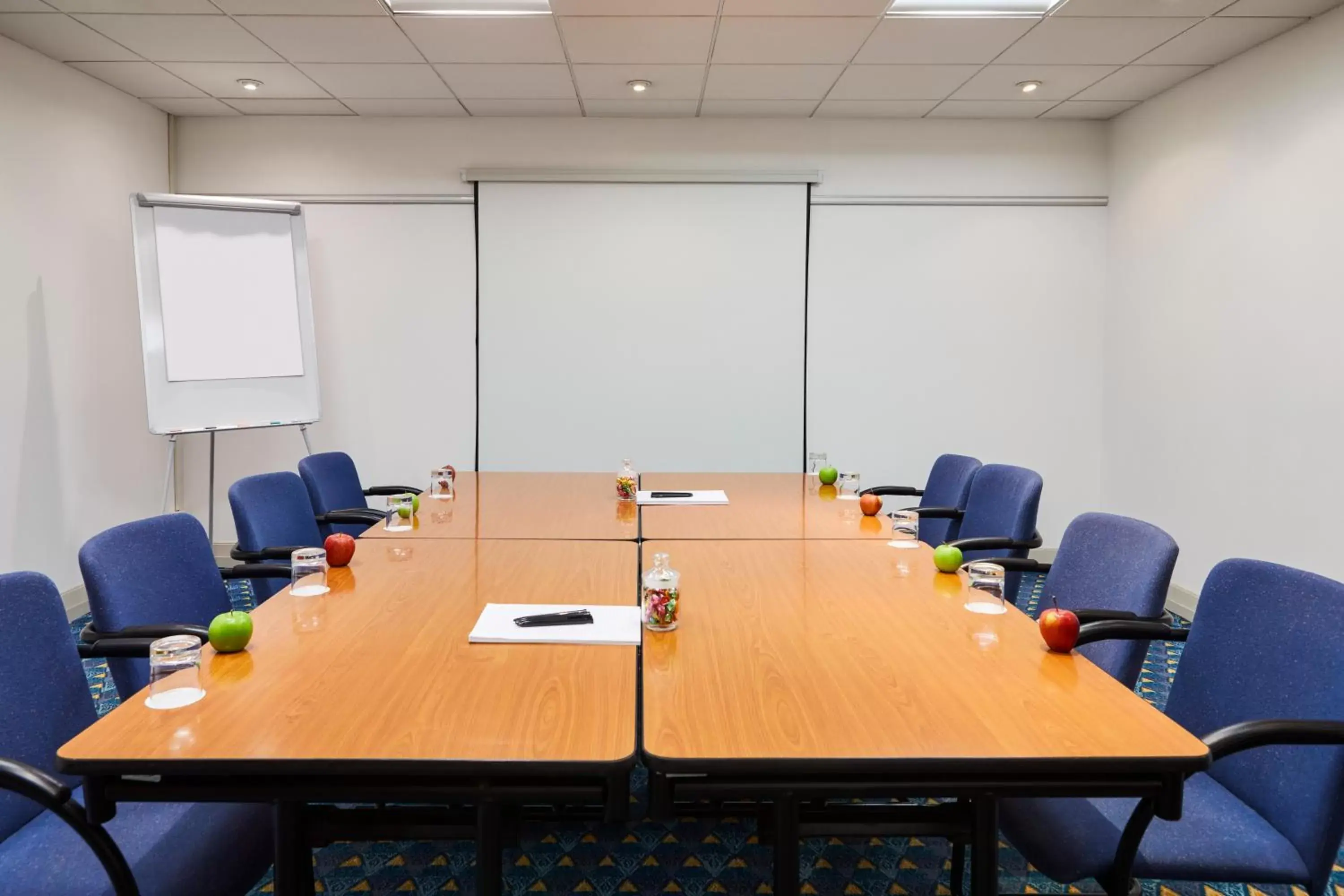 Meeting/conference room in Mercure Nottingham Sherwood