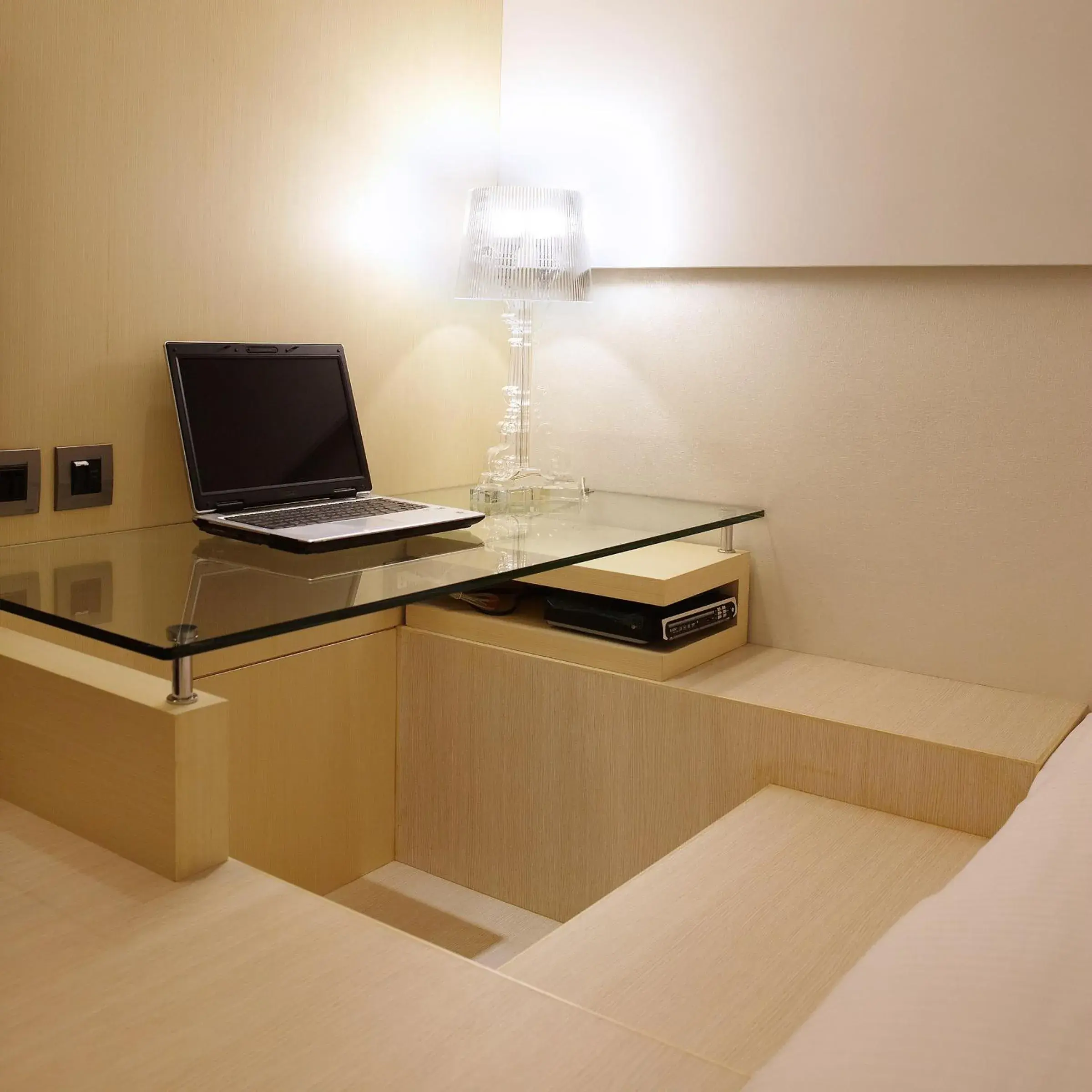 Bedroom, TV/Entertainment Center in Beauty Hotels - Beautique Hotel