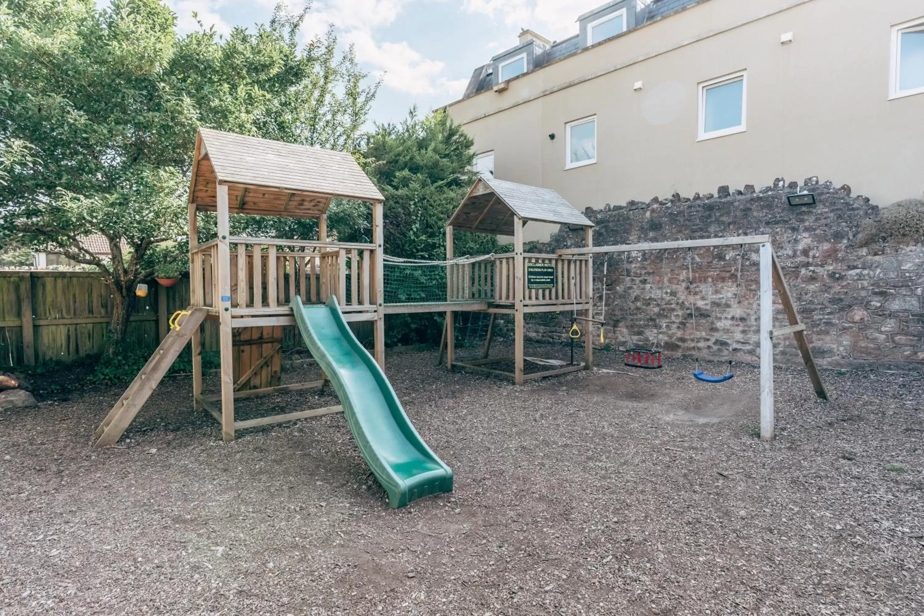 Garden, Children's Play Area in The Bear & Swan