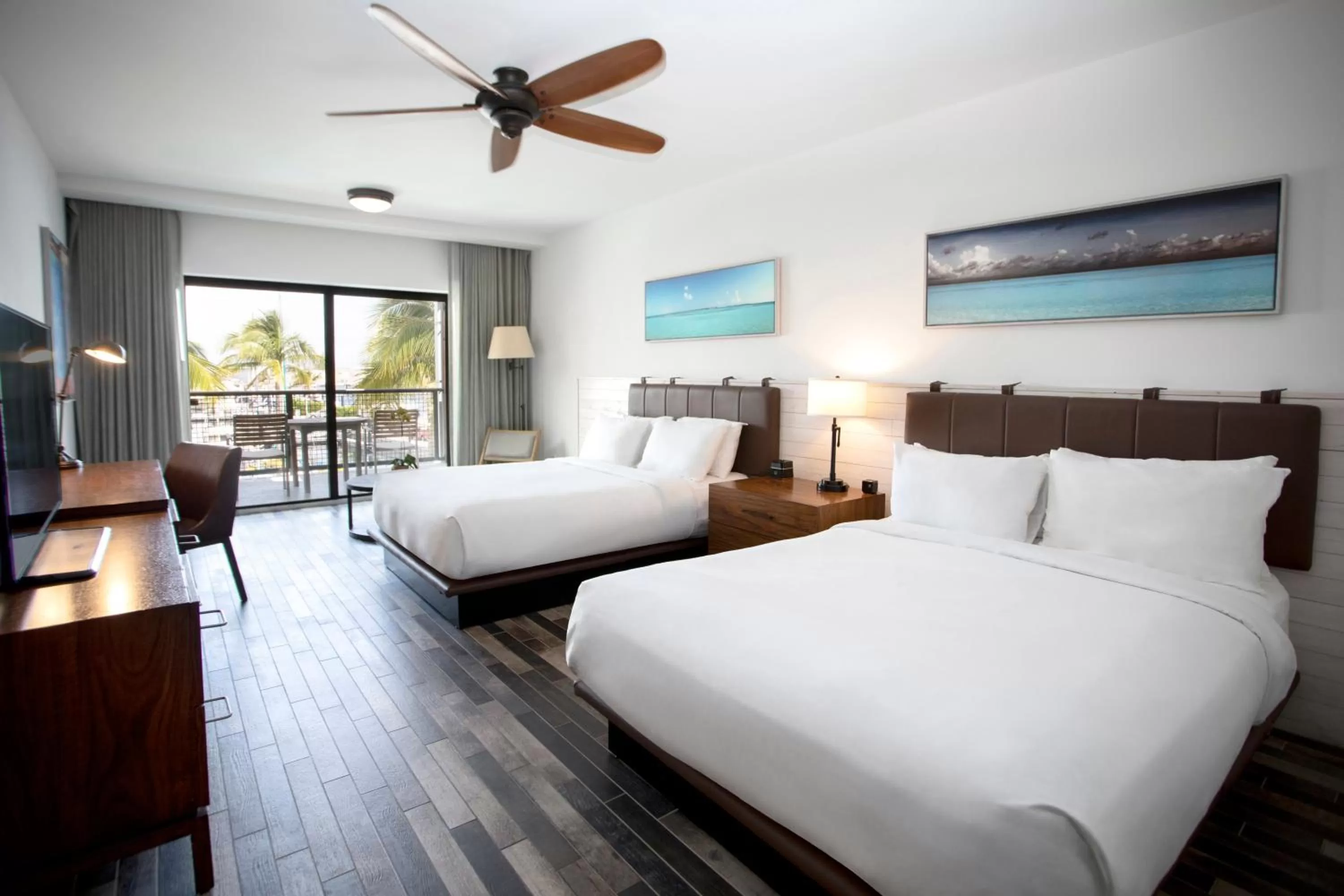 Bedroom, Bed in The Perry Hotel & Marina Key West
