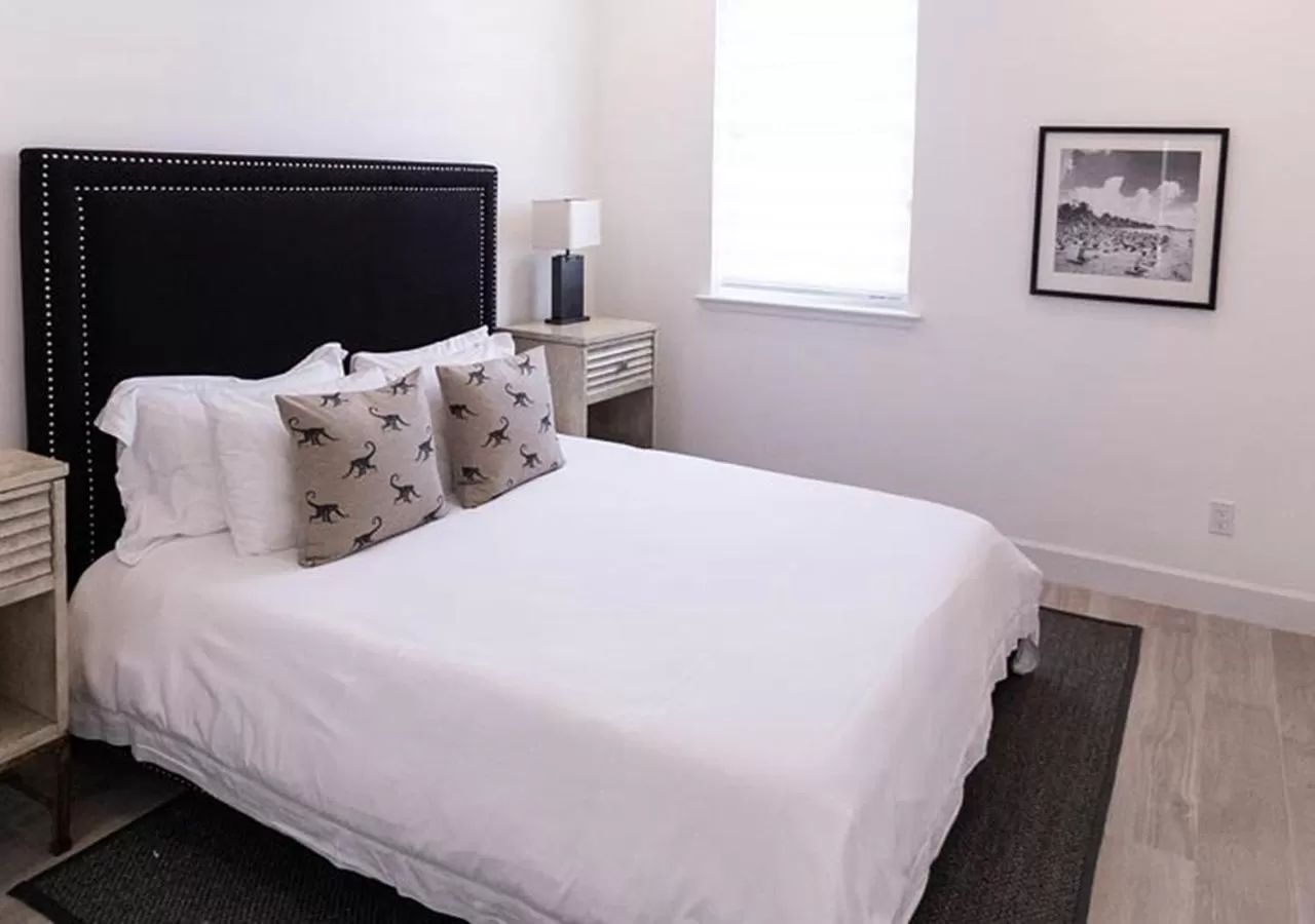 Photo of the whole room, Bed in Palm Cay Marina and Resort