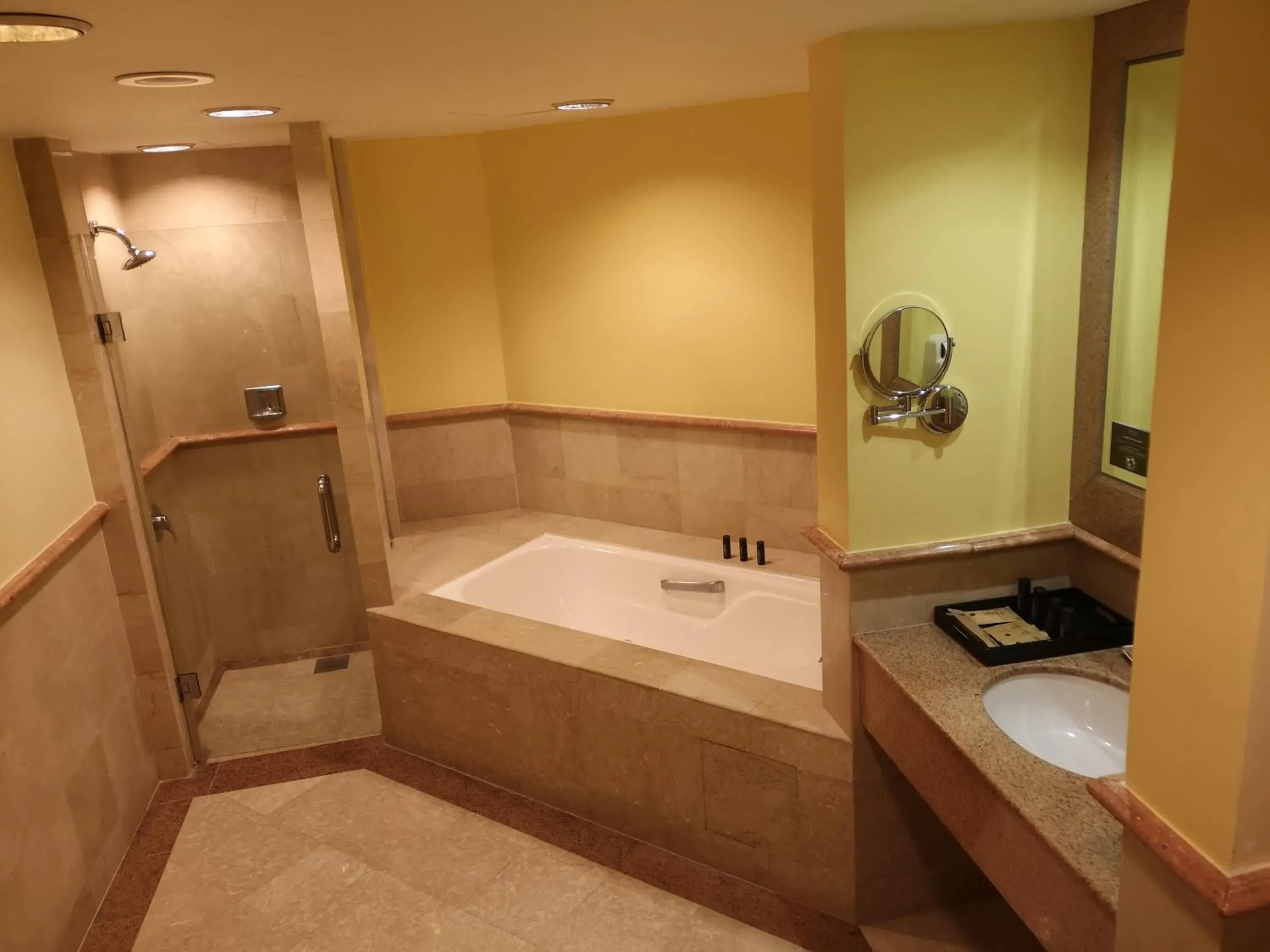 Bathroom in Berjaya Waterfront Hotel