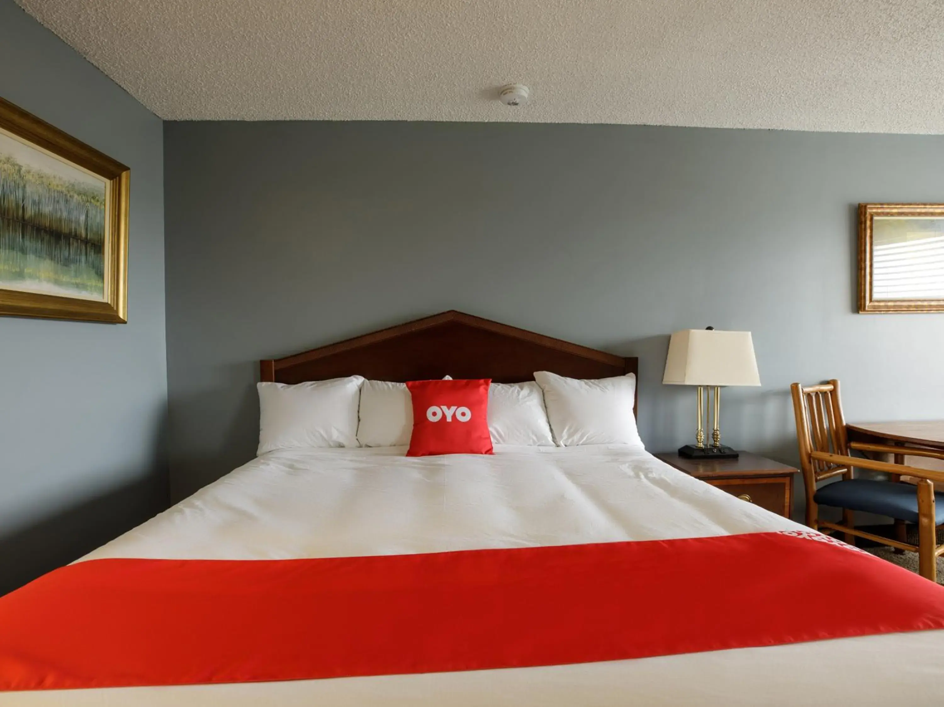 Bedroom, Bed in OYO Hotel Branson MO-165