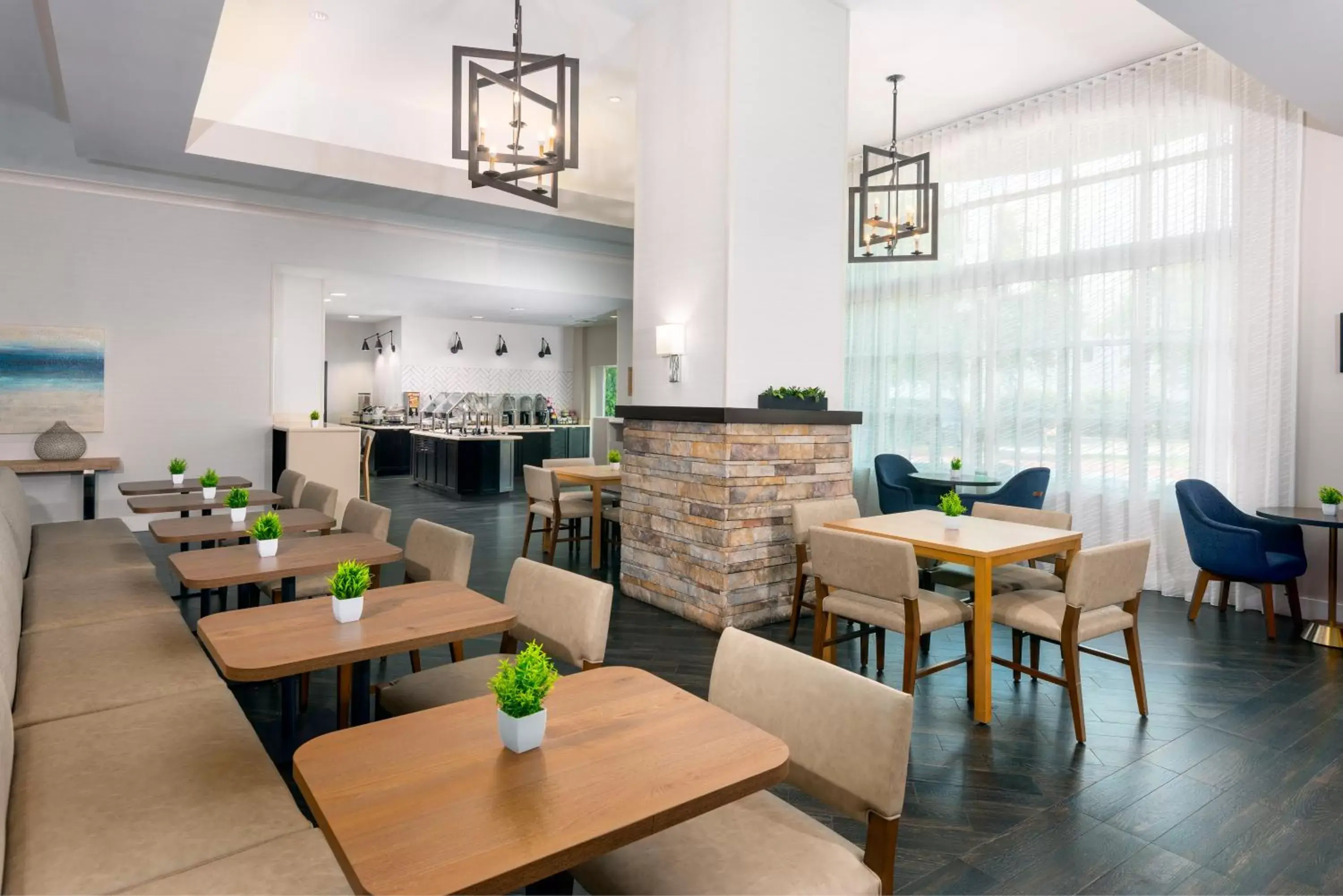 Breakfast, Restaurant/Places to Eat in Staybridge Suites Miami Doral Area, an IHG Hotel
