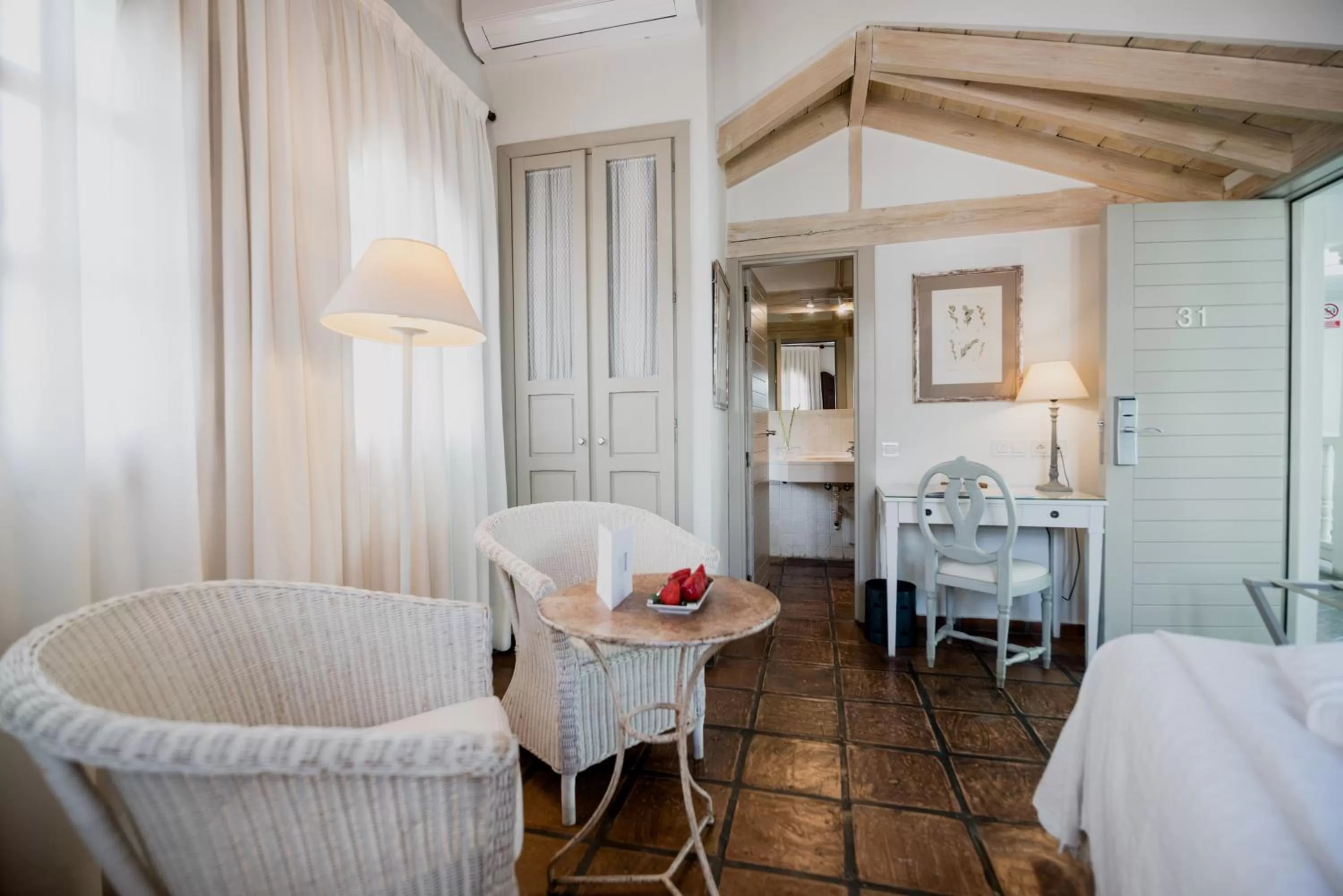 Photo of the whole room in Palacio De Los Navas