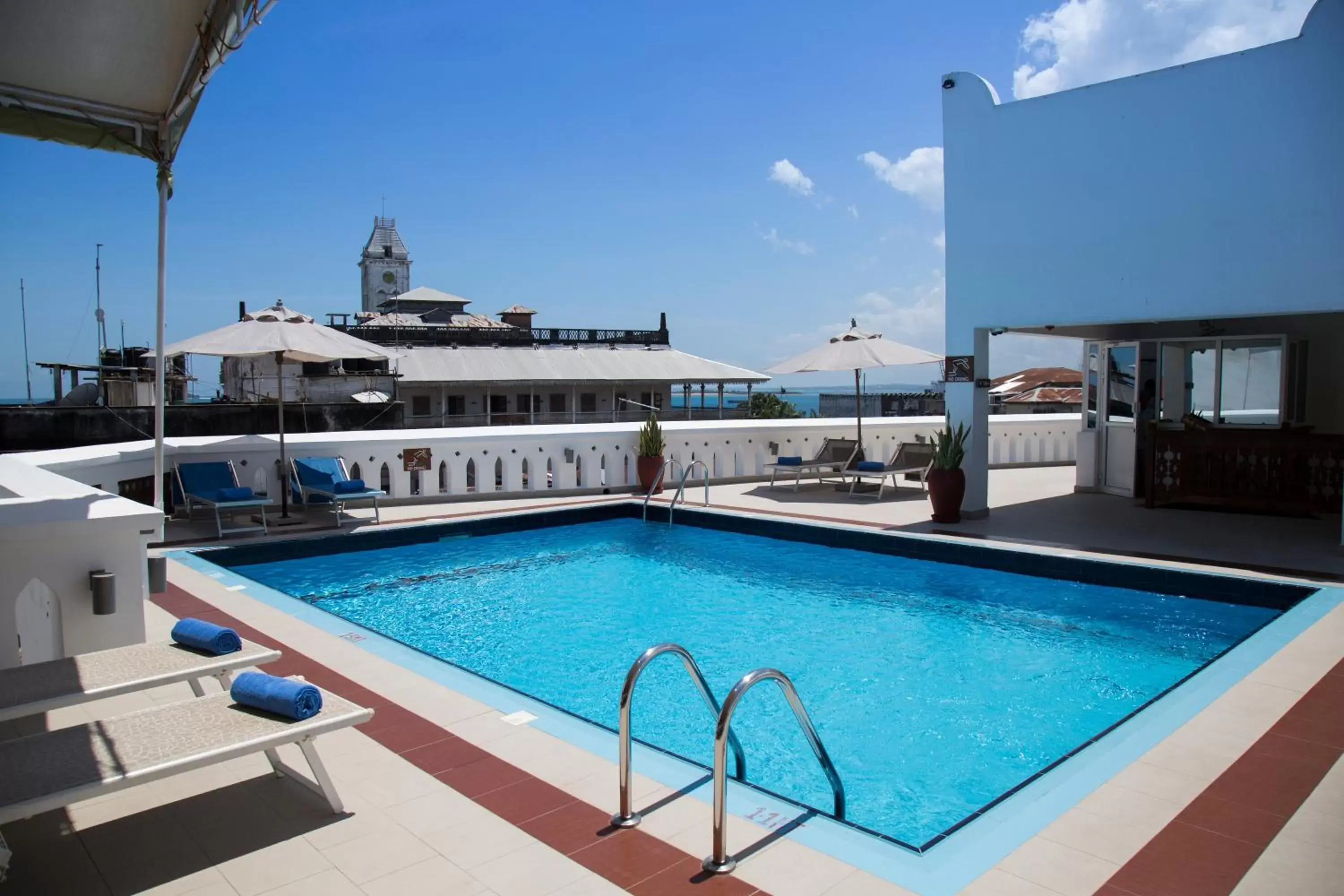 City view, Swimming Pool in Maru Maru Hotel