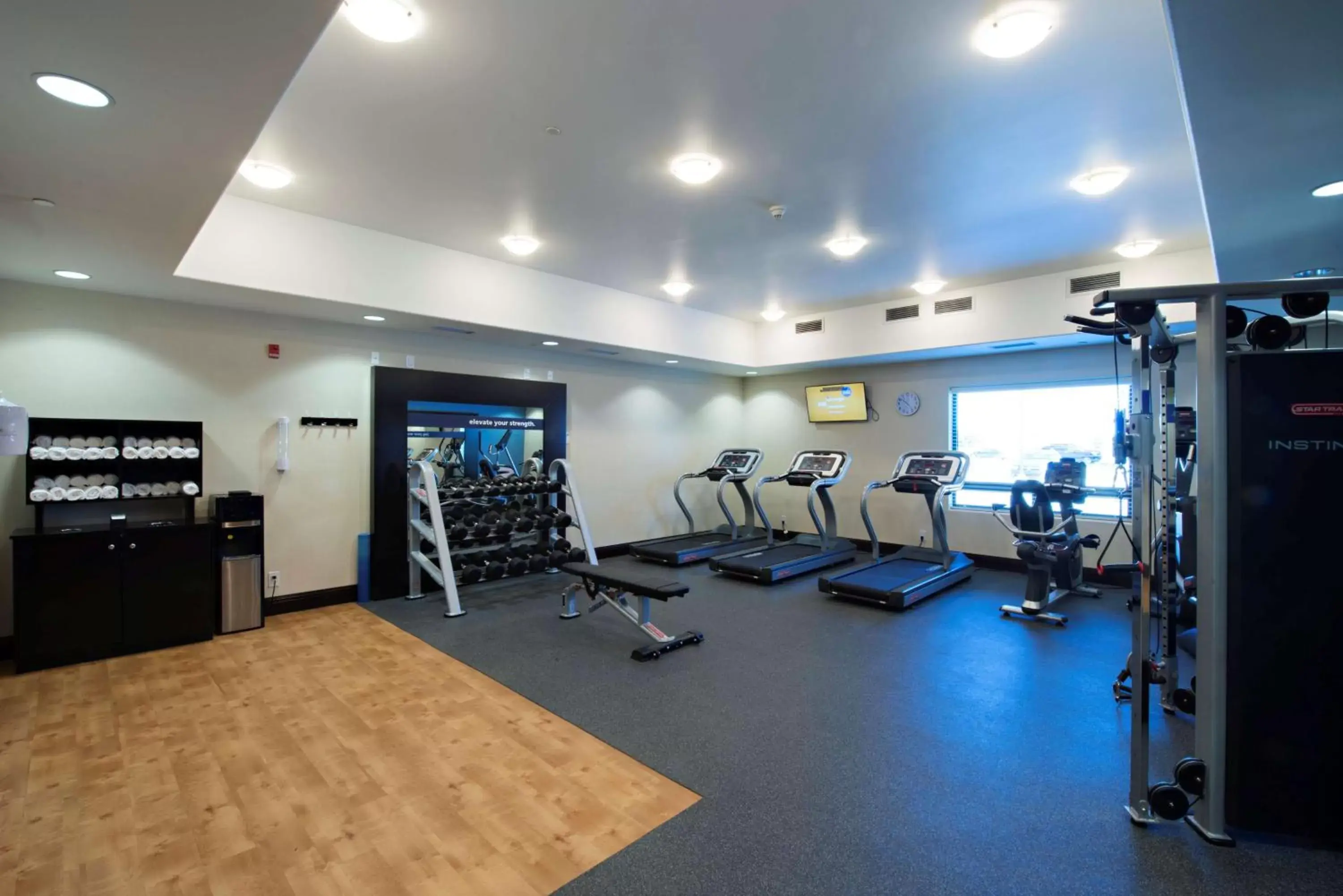 Fitness centre/facilities in Hampton Inn Saskatoon South Fitness centre/facilities in Hampton Inn Saskatoon South