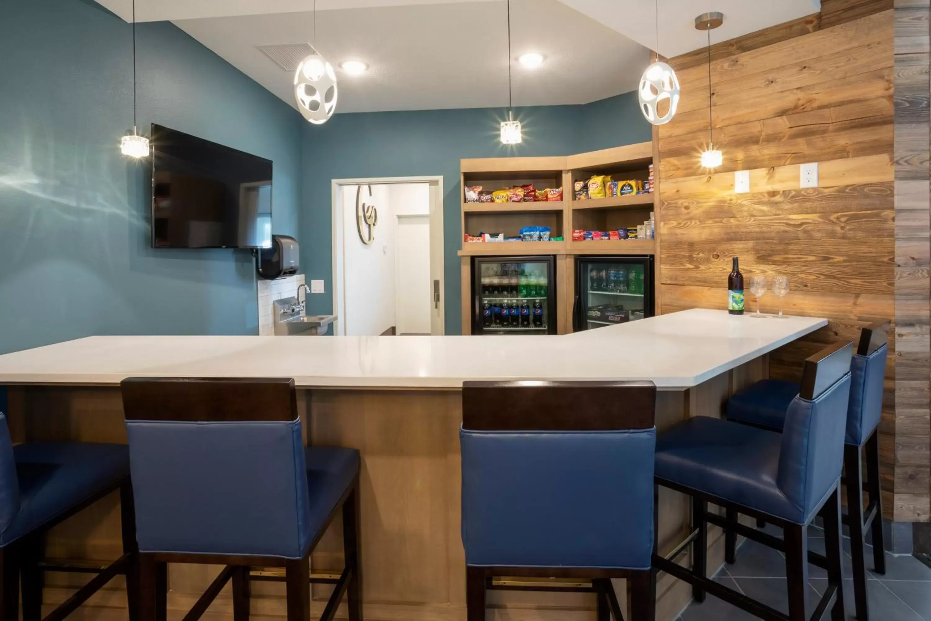 Lounge or bar, Lounge/Bar in GrandStay Hotel & Suites