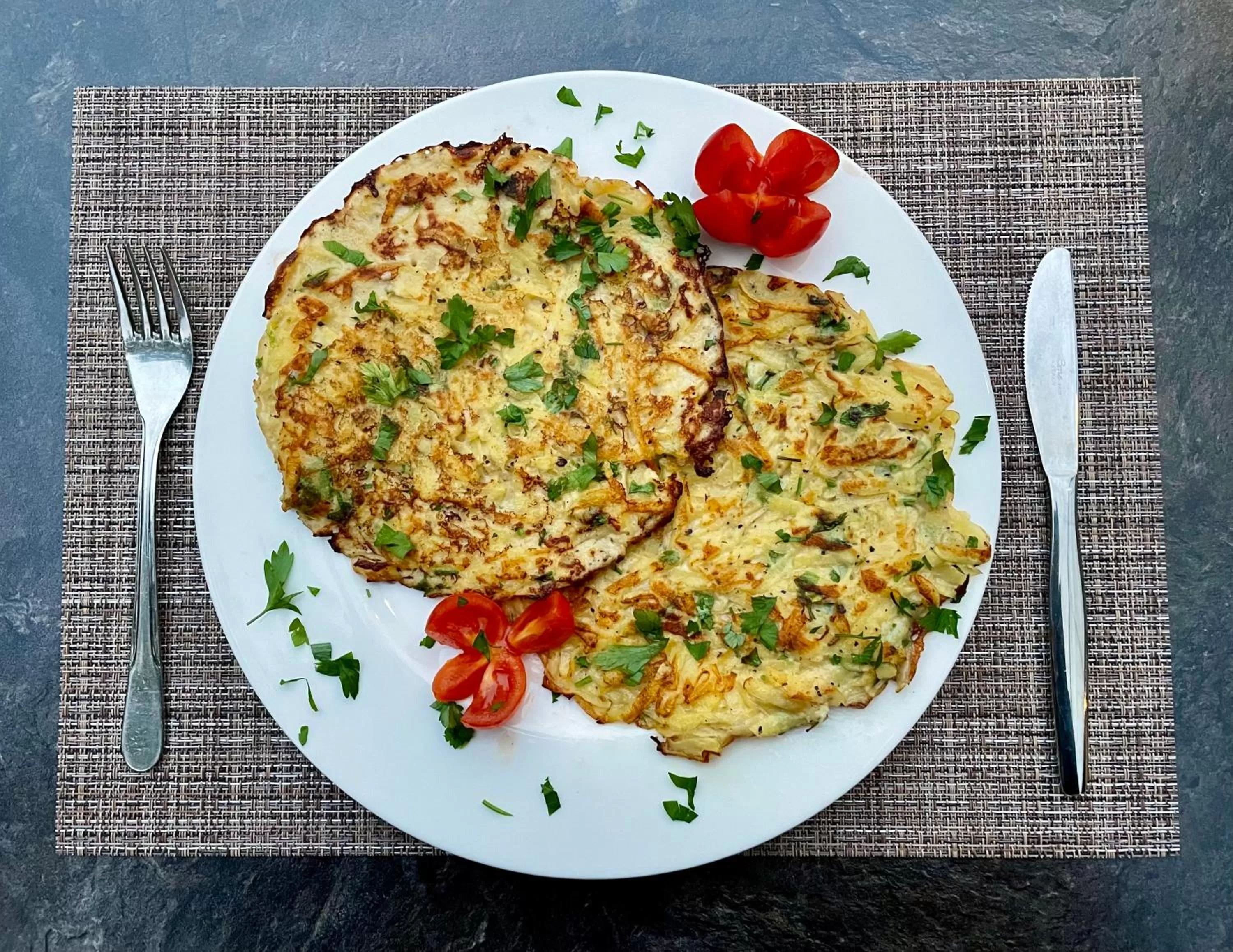 Food in GRAND JNK Boutique Hotel