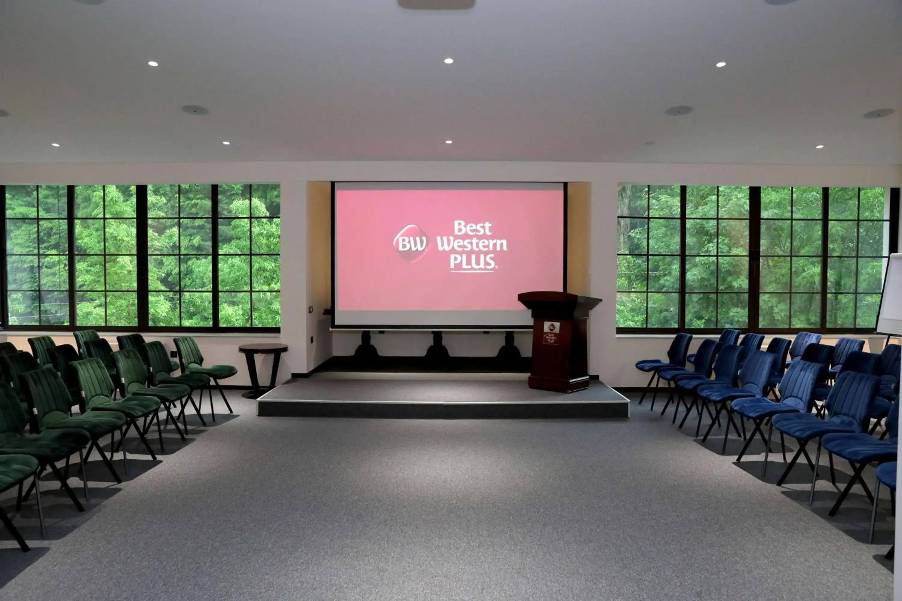 Meeting/conference room in Best Western Plus Paradise Hotel Dilijan