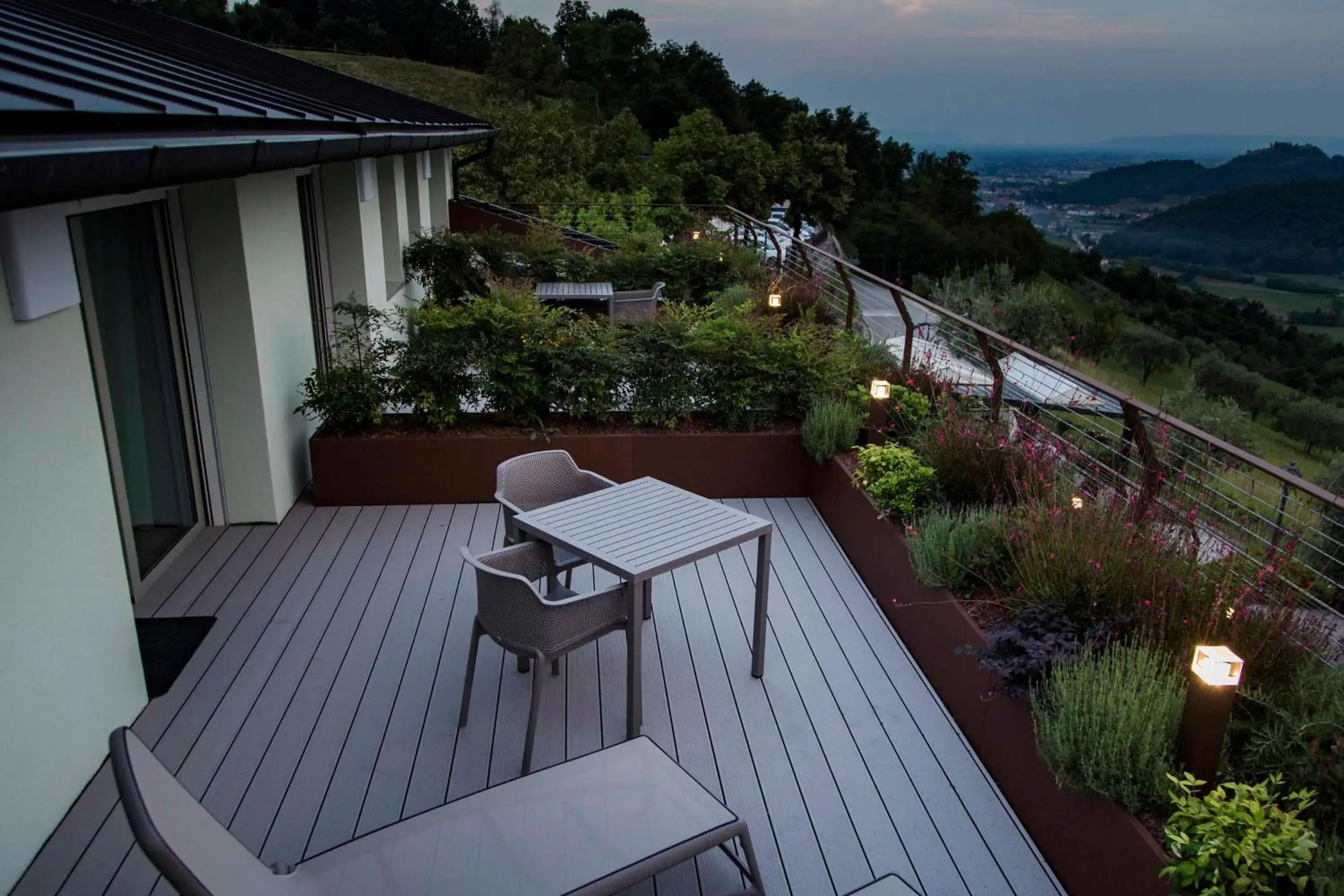 Spring, Balcony/Terrace in Hotel Ristorante La Rosina