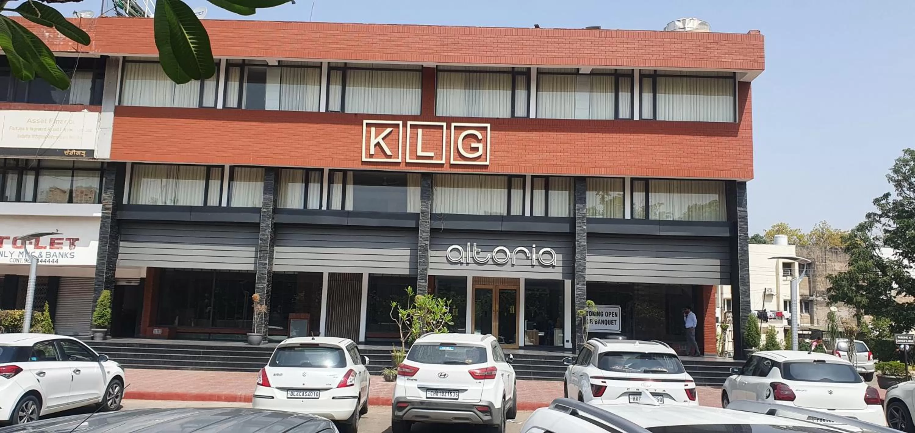 Property building in HOTEL KLG ALTORIA