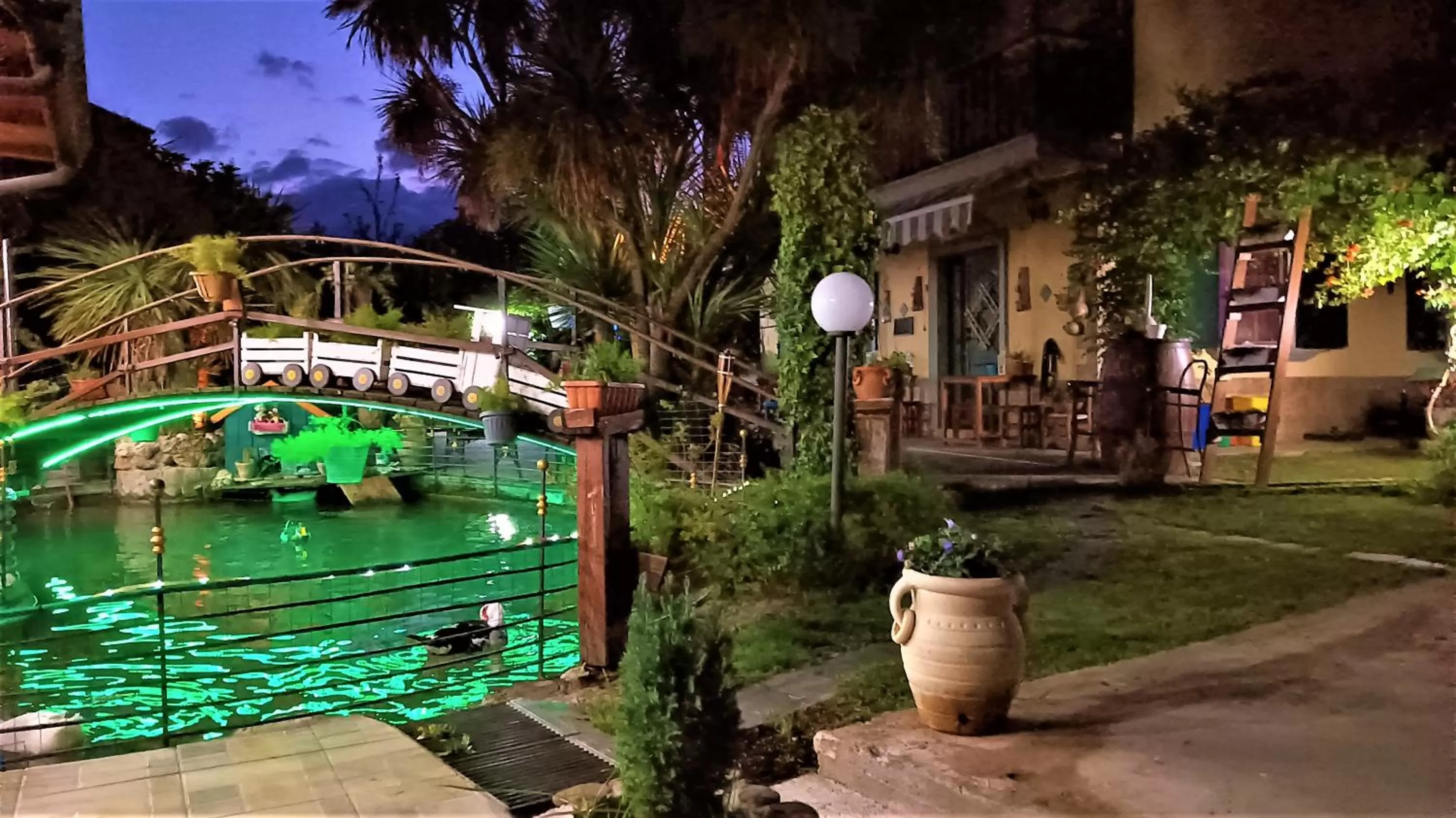 Property building in Il Laghetto