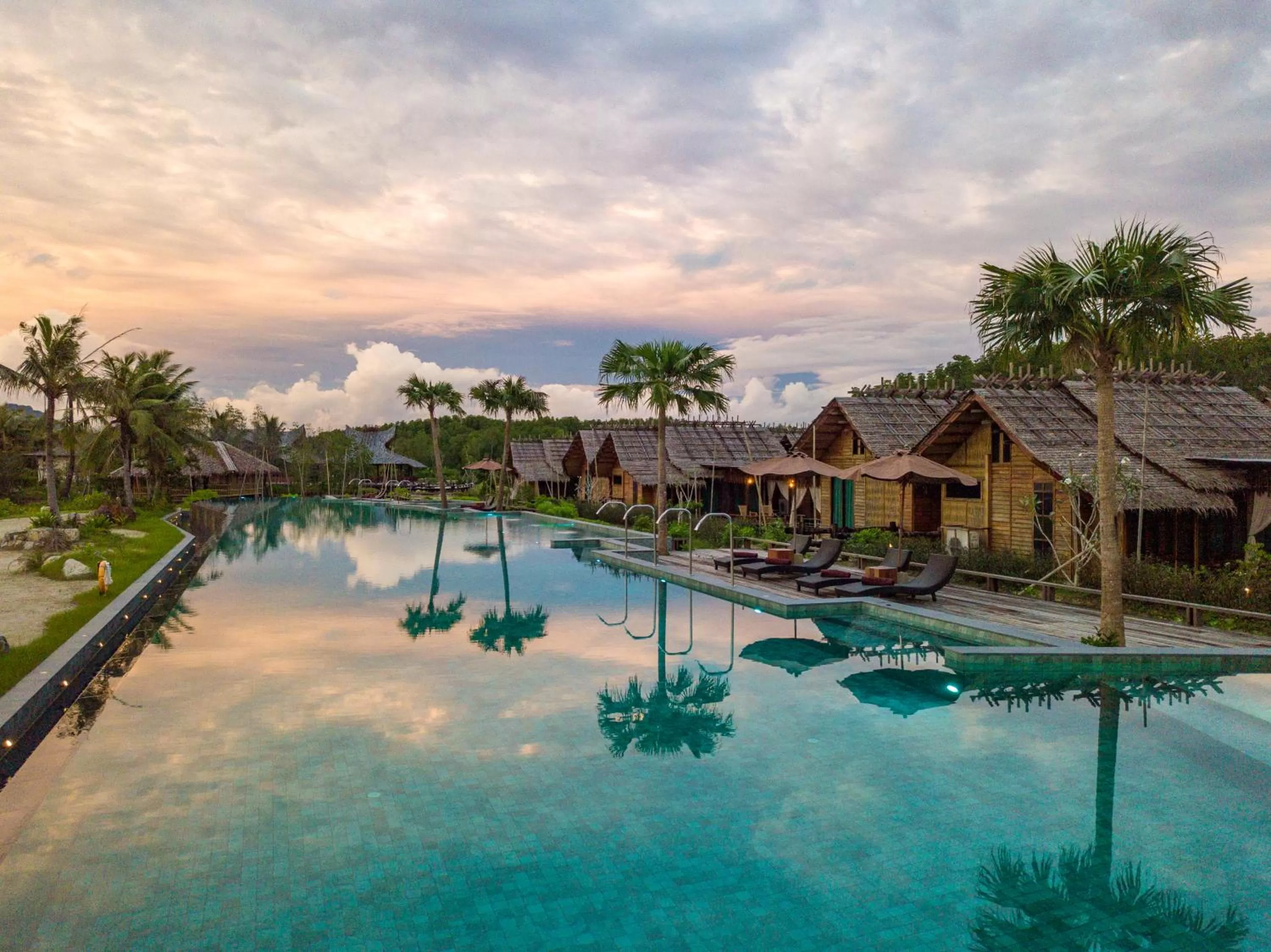 Swimming pool in Venice Krabi Villa Resort
