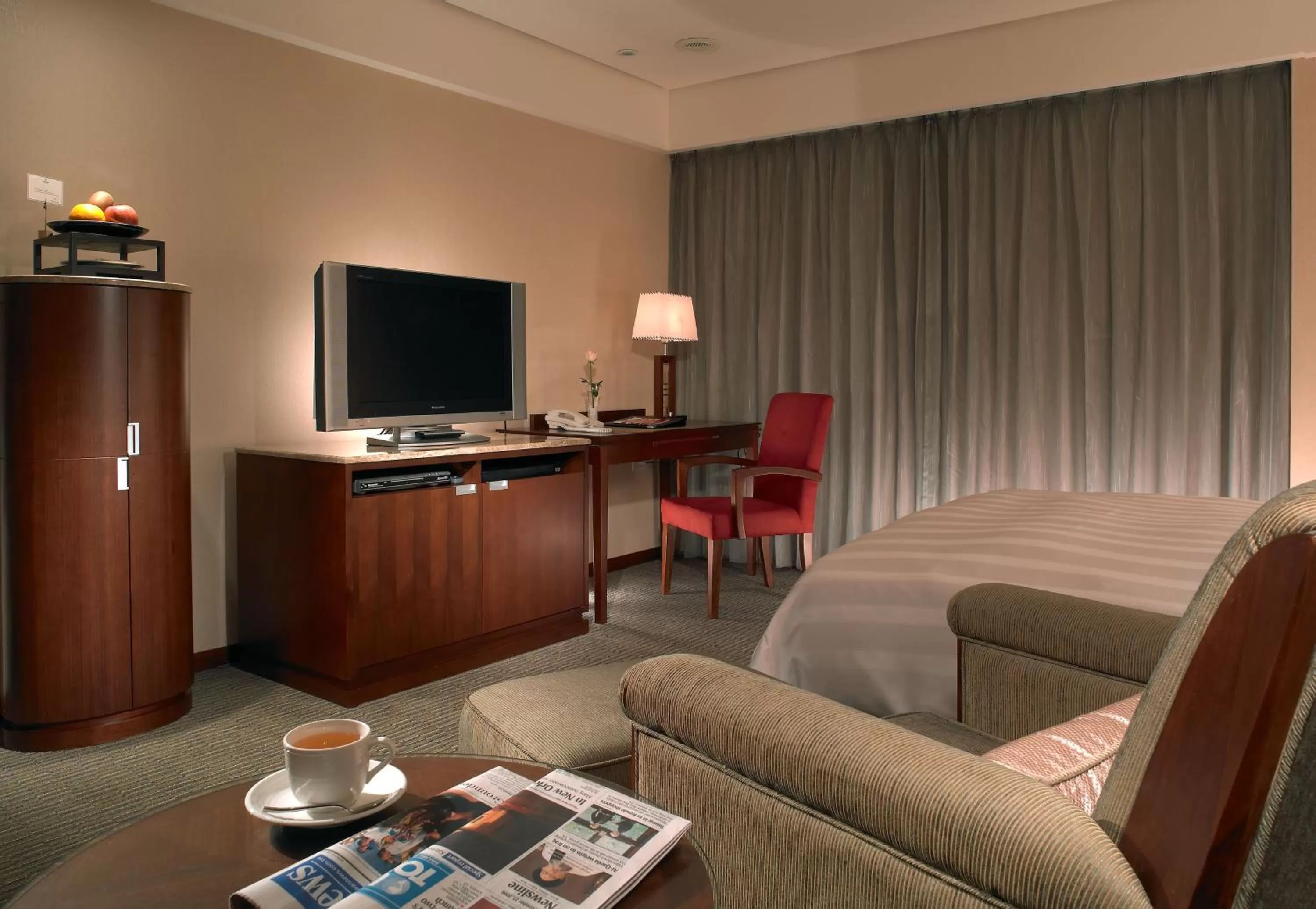 Bed in Royal Biz Taipei Hotel