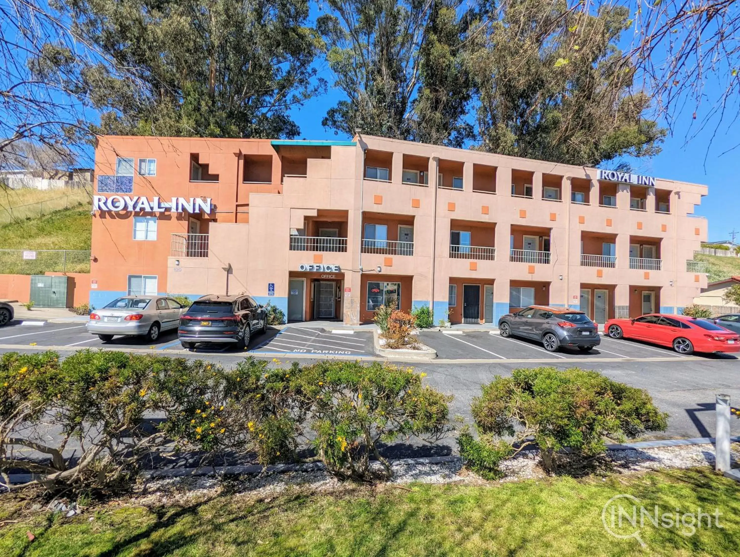 Property building in Royal Inn Property building in Royal Inn