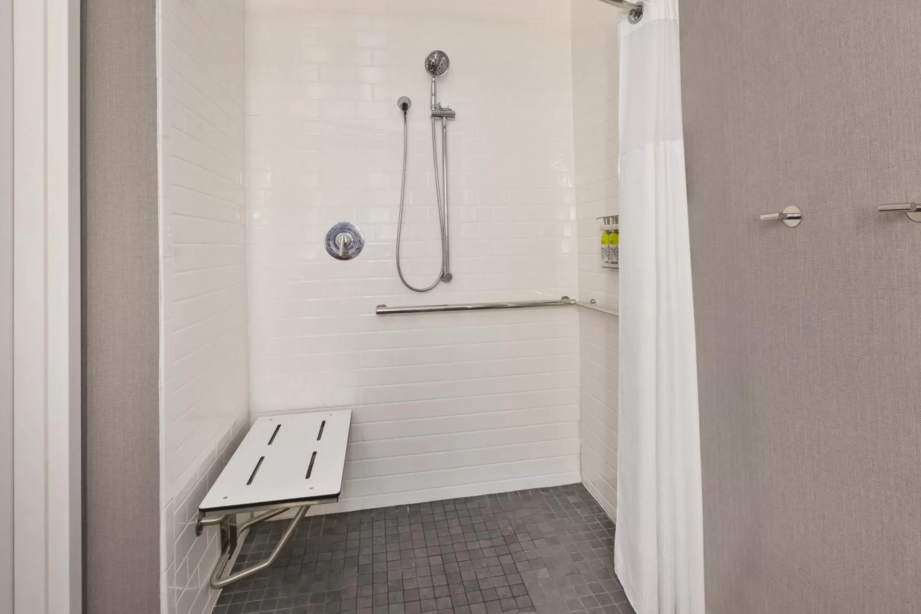 Bathroom in Staybridge Suites Pittsburgh Airport, an IHG Hotel