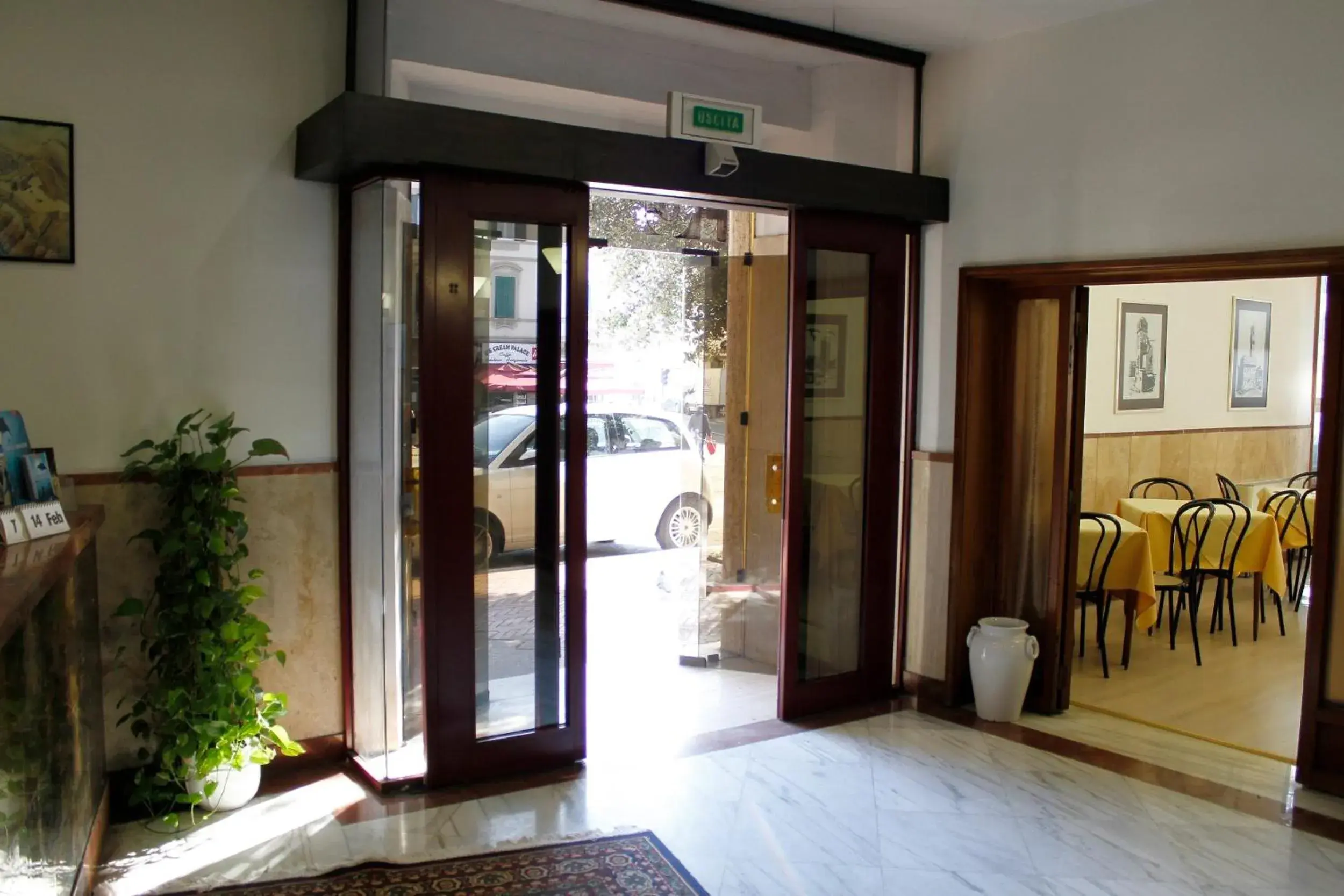 Facade/entrance in Hotel Centrale