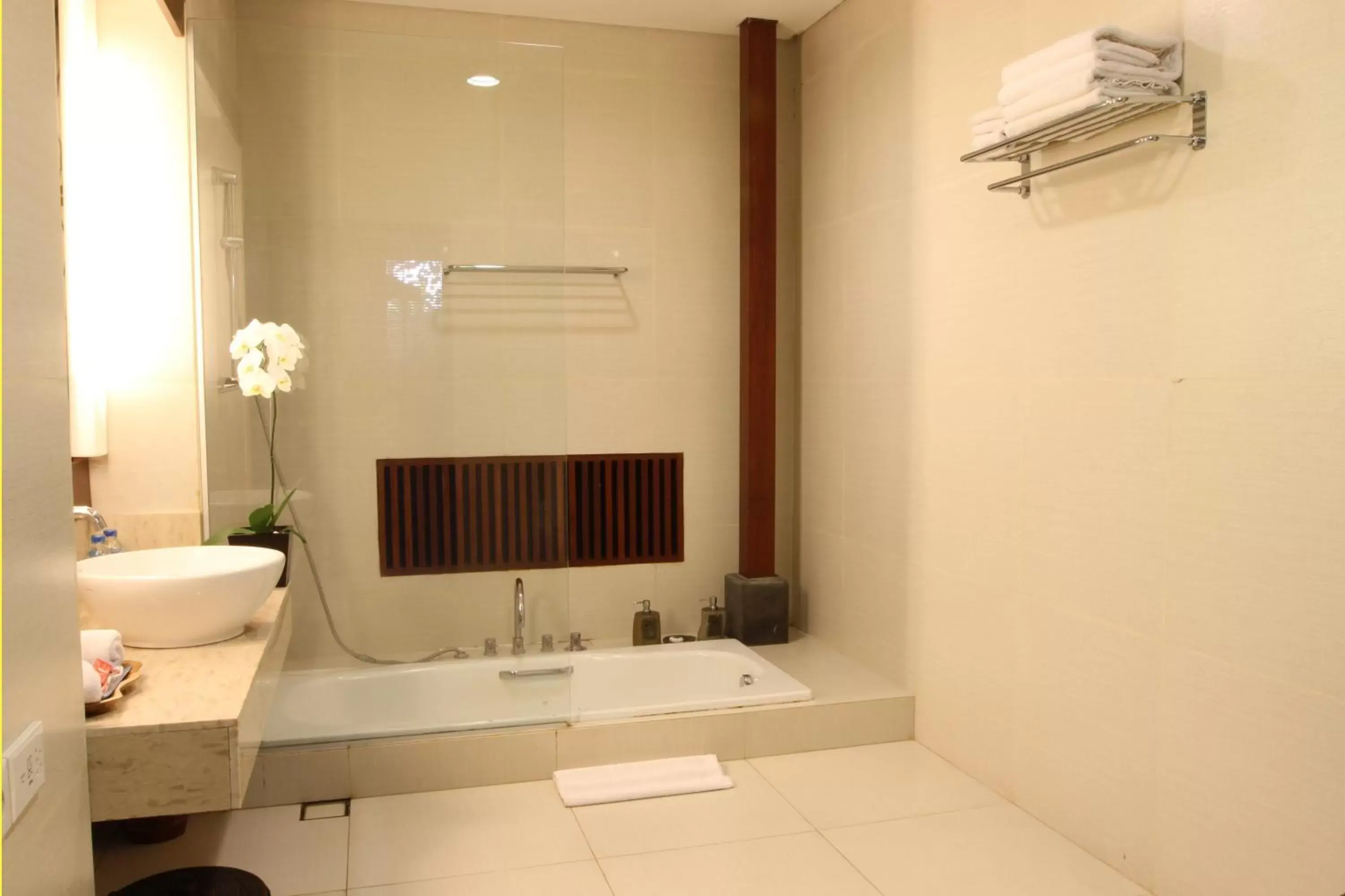 Bath, Bathroom in Ubud Green Resort Villas Powered by Archipelago