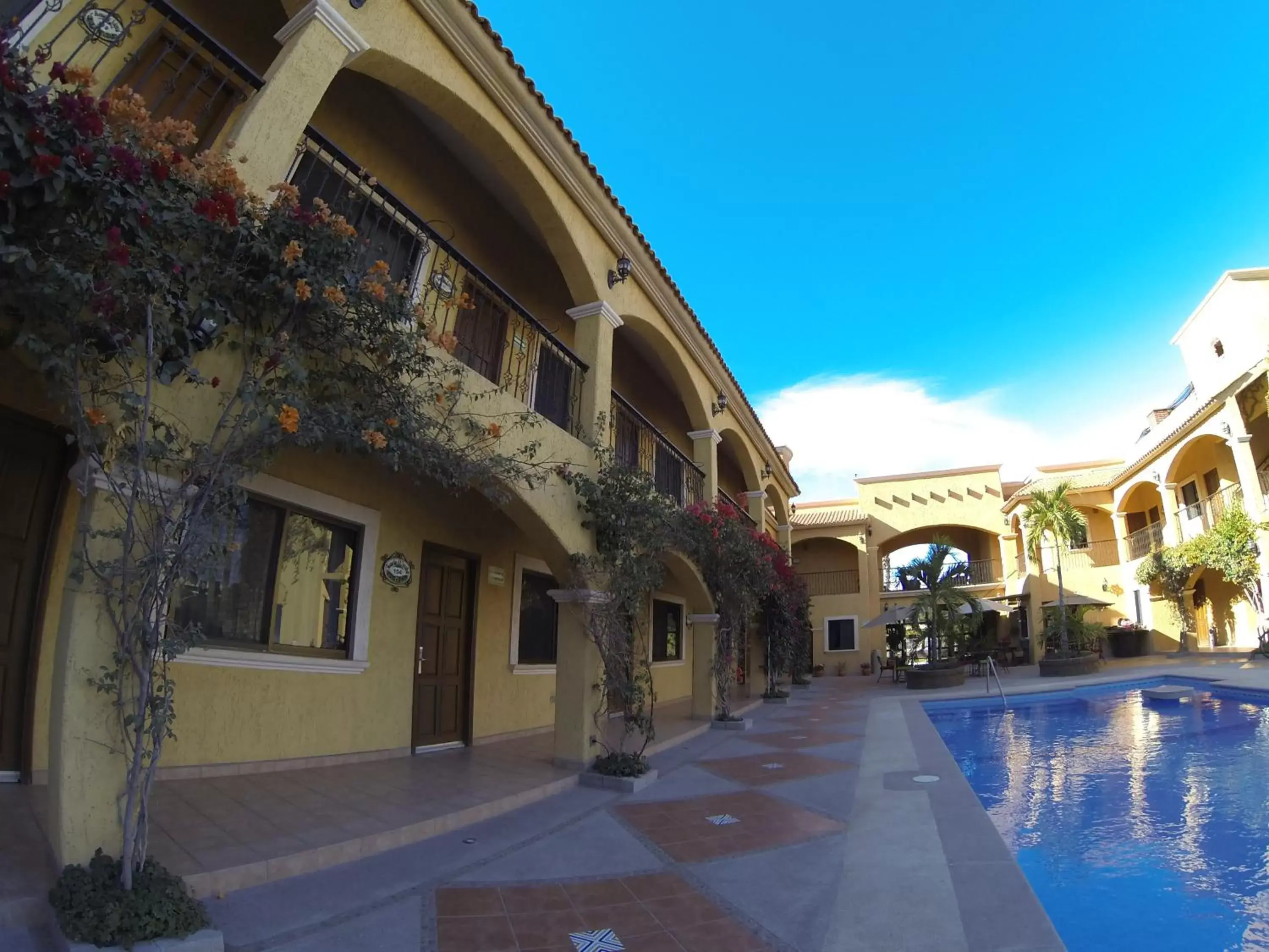 Bedroom, Swimming Pool in Hacienda Suites Loreto