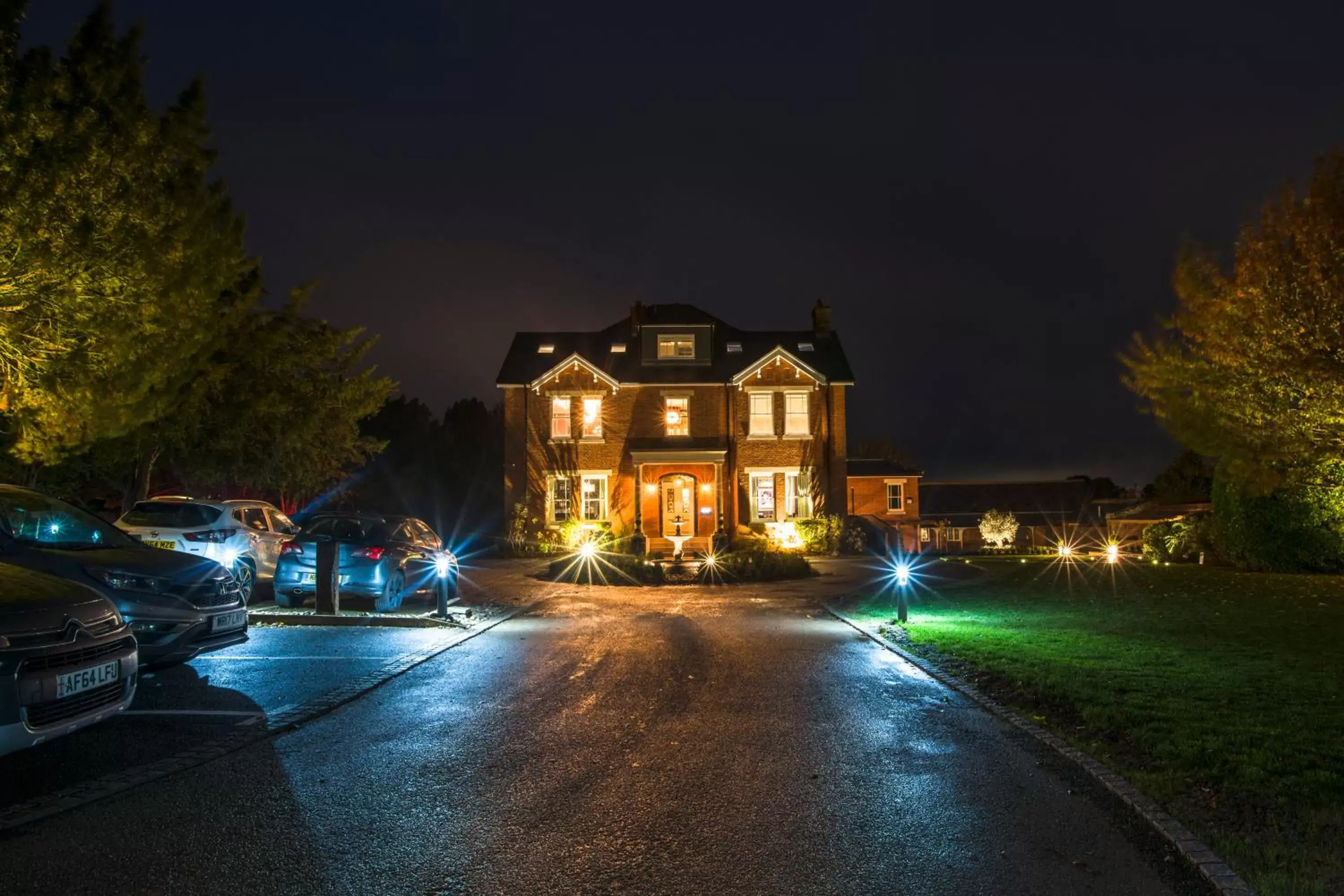 Property Building in The Lodge Duxford