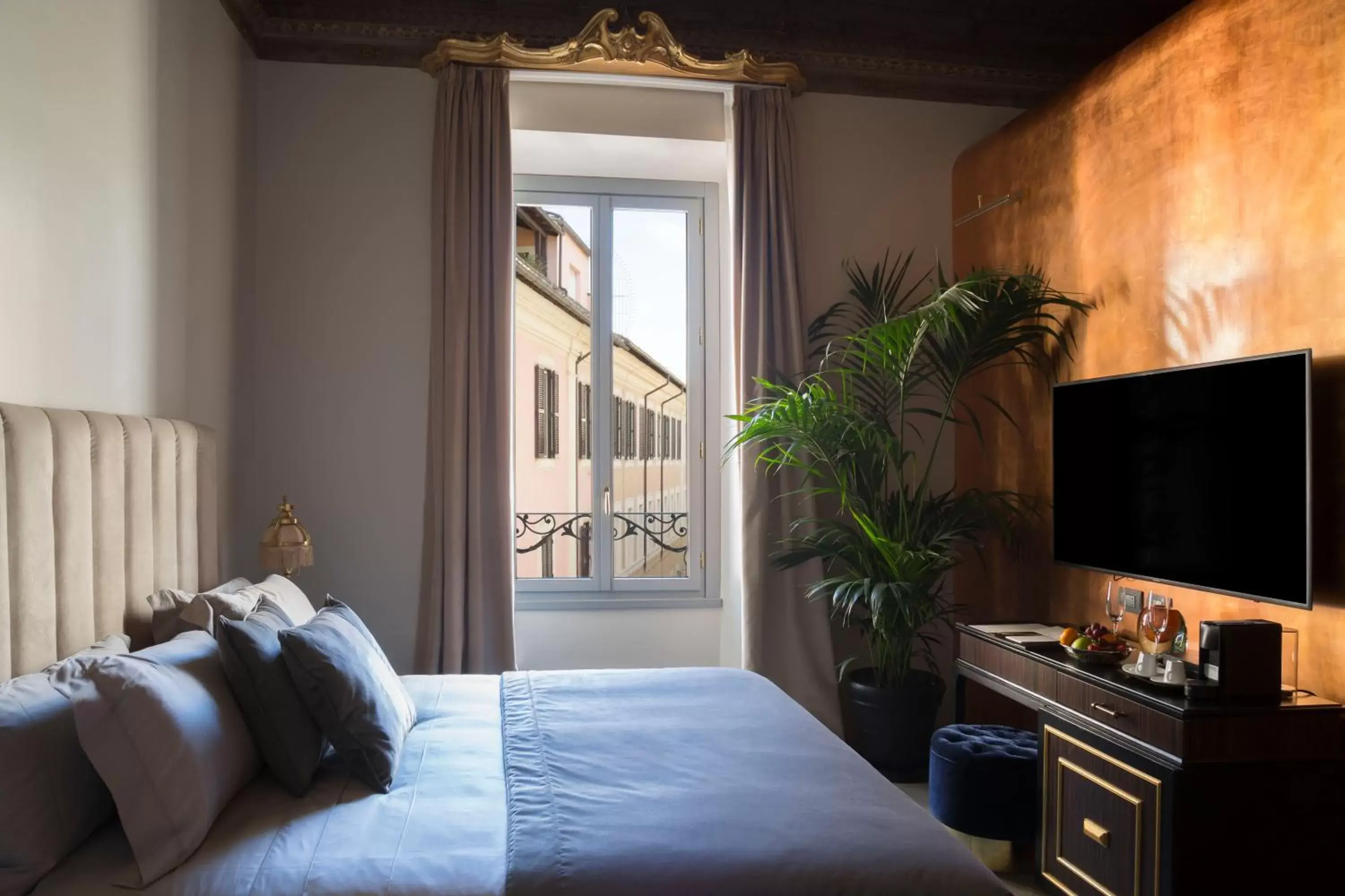View (from property/room), TV/Entertainment Center in Martius Private Suites Hotel