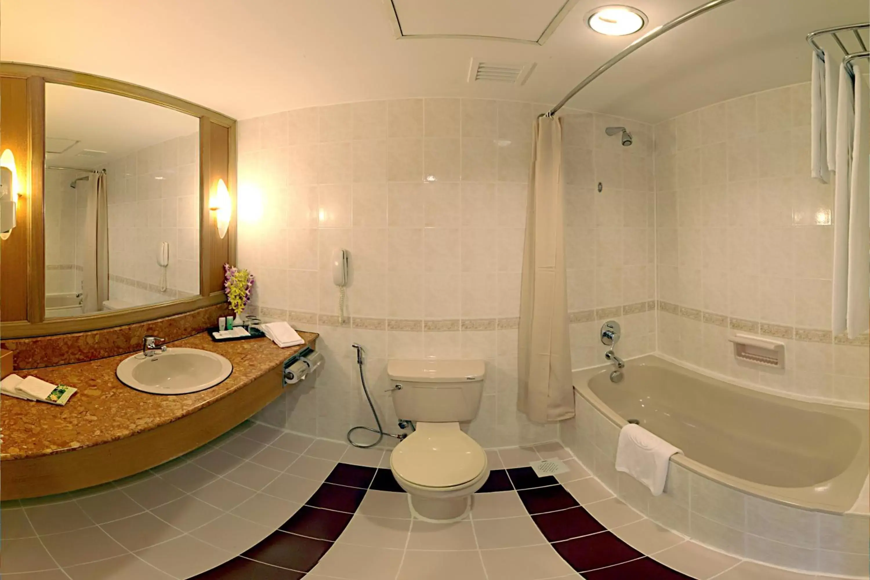 Bathroom in Sunway Hotel Phnom Penh