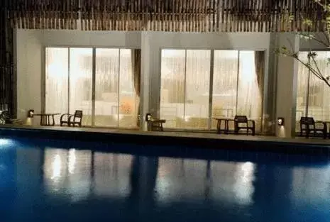 Swimming pool in Bari Lamai Resort Swimming pool in Bari Lamai Resort