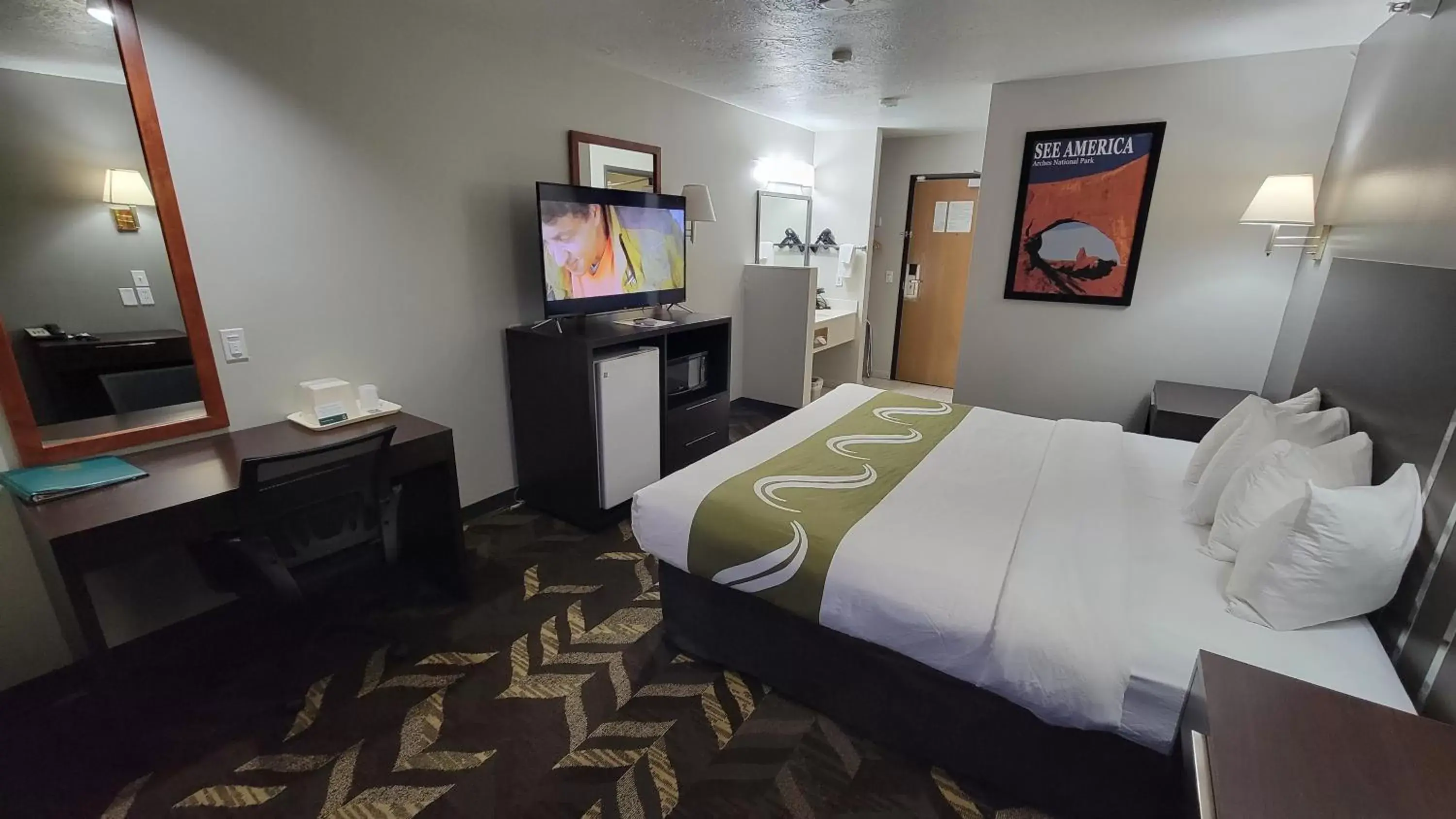 Photo of the whole room in Quality Inn & Suites Salina National Forest Area