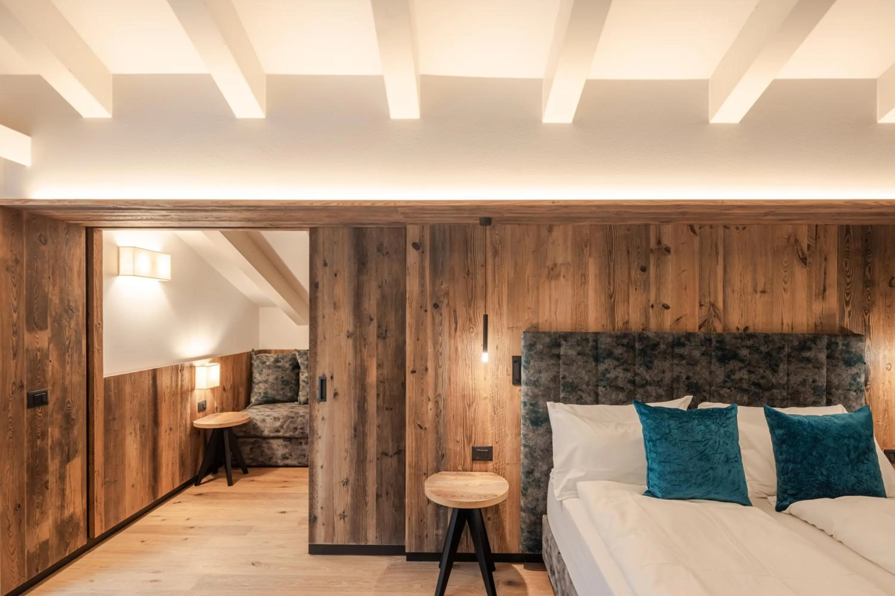 Photo of the whole room, Bed in Hotel Nele