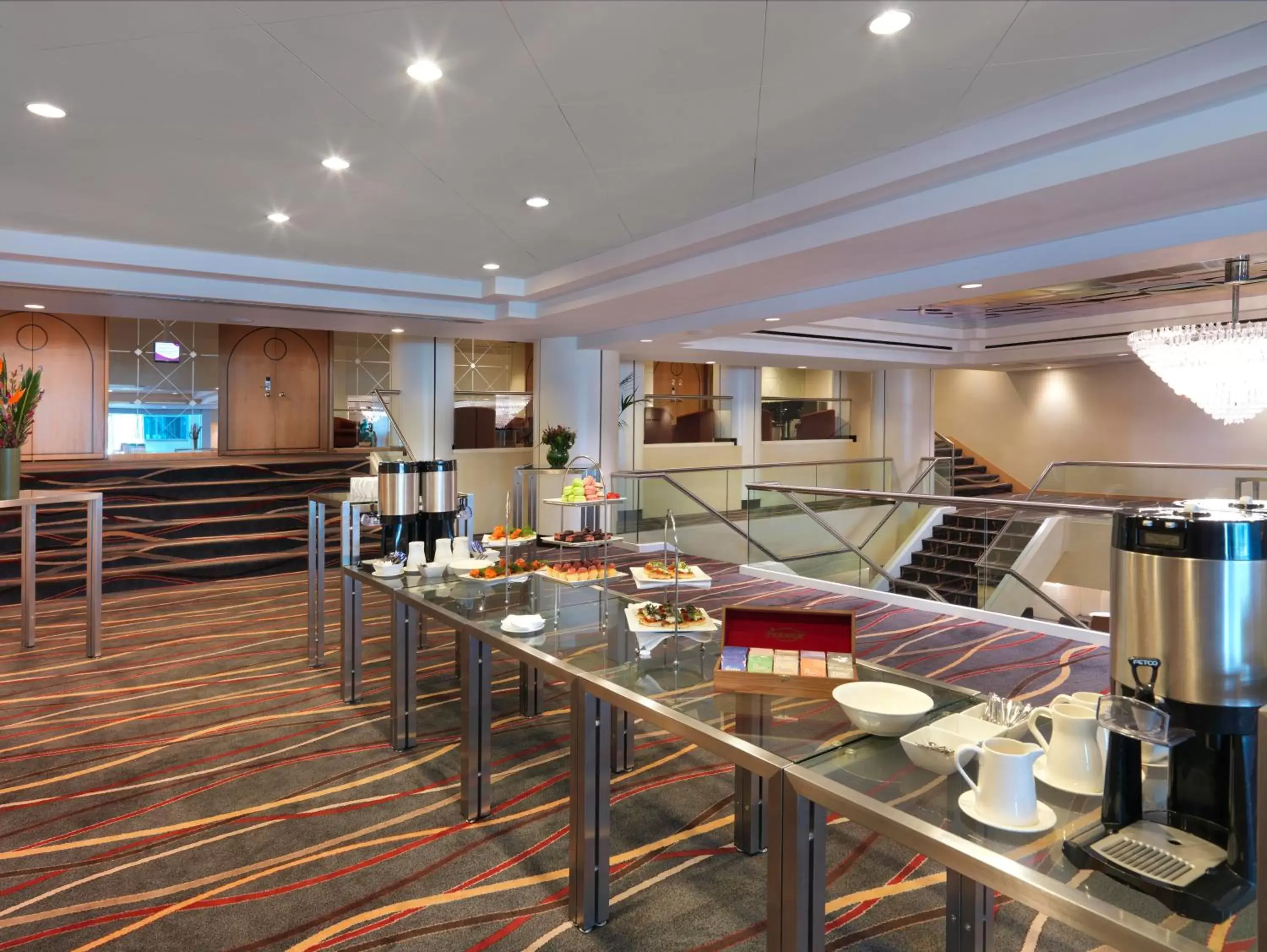 Meeting/conference room, Restaurant/Places to Eat in Crowne Plaza Auckland, an IHG Hotel