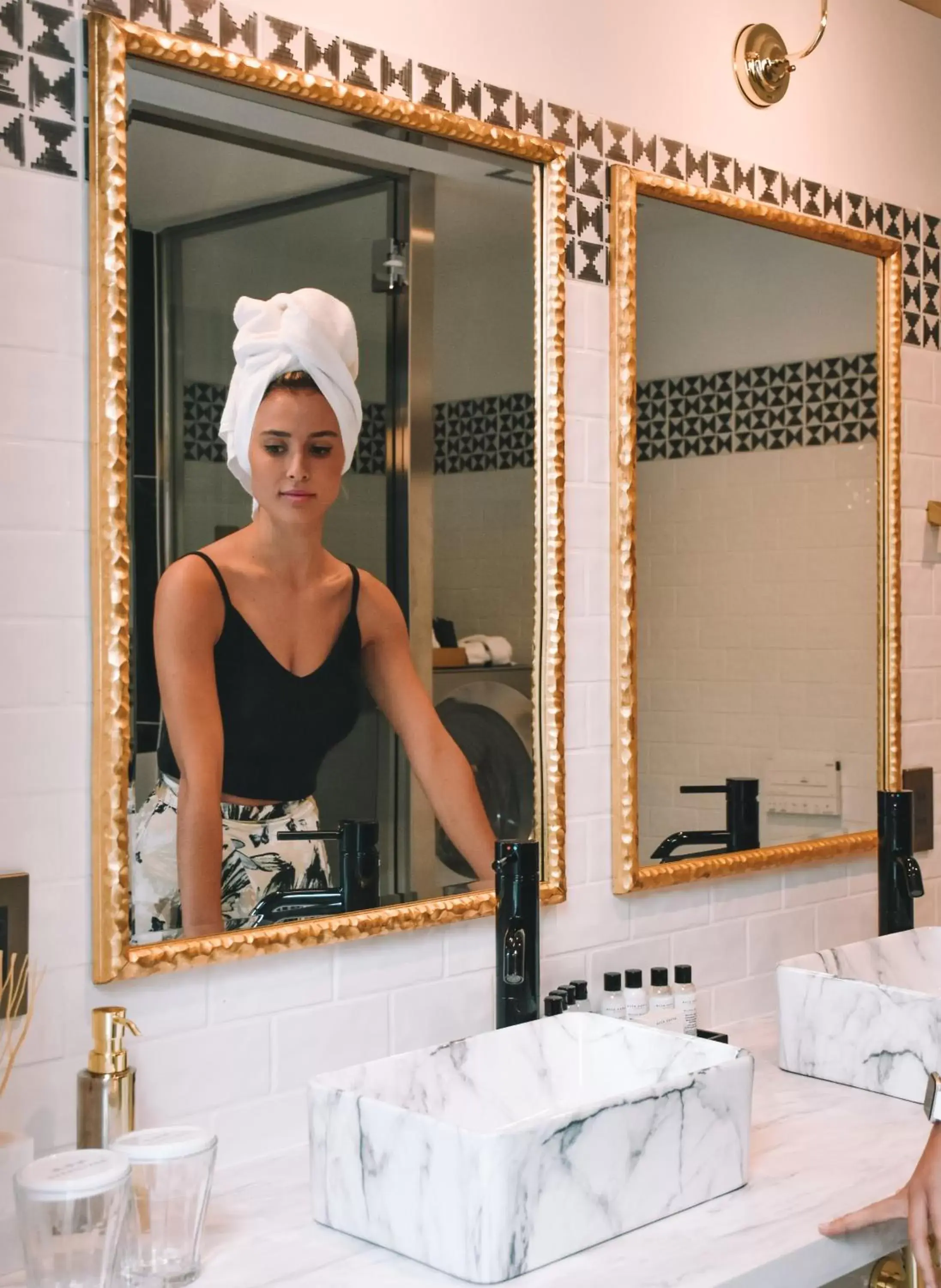 Bathroom in THE ROOT2 HOTEL