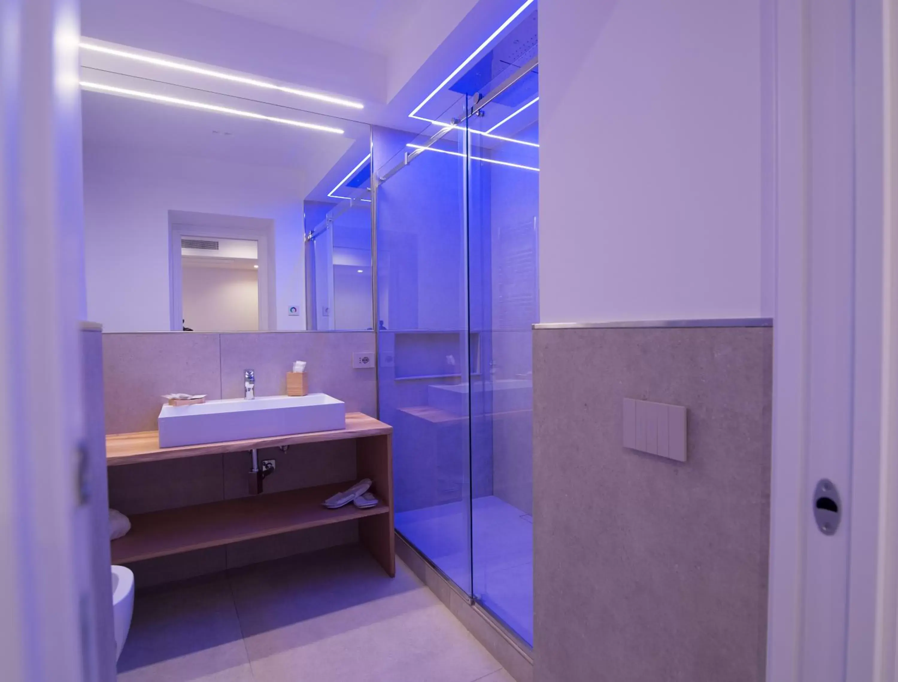 Suite with Private Pool in SG Suite & Spa Amalfi Coast Suite with Private Pool in SG Suite & Spa Amalfi Coast