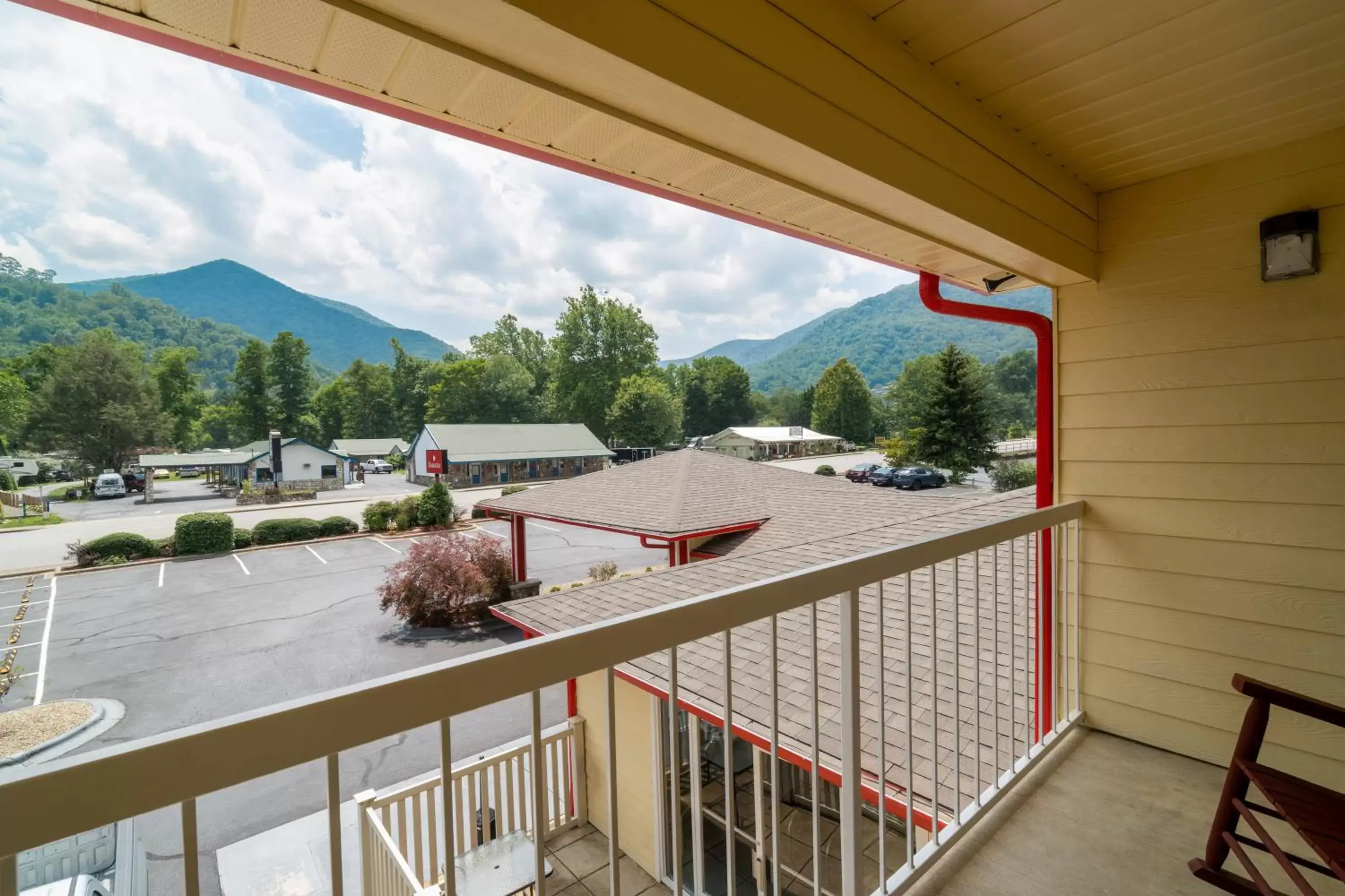 Mountain view, Balcony/Terrace in Ramada by Wyndham Maggie Valley
