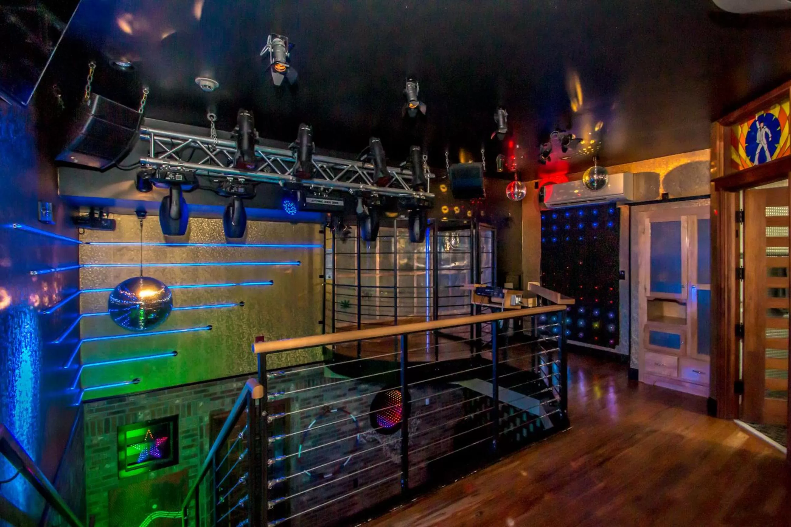 Decorative detail in Adventure Suites