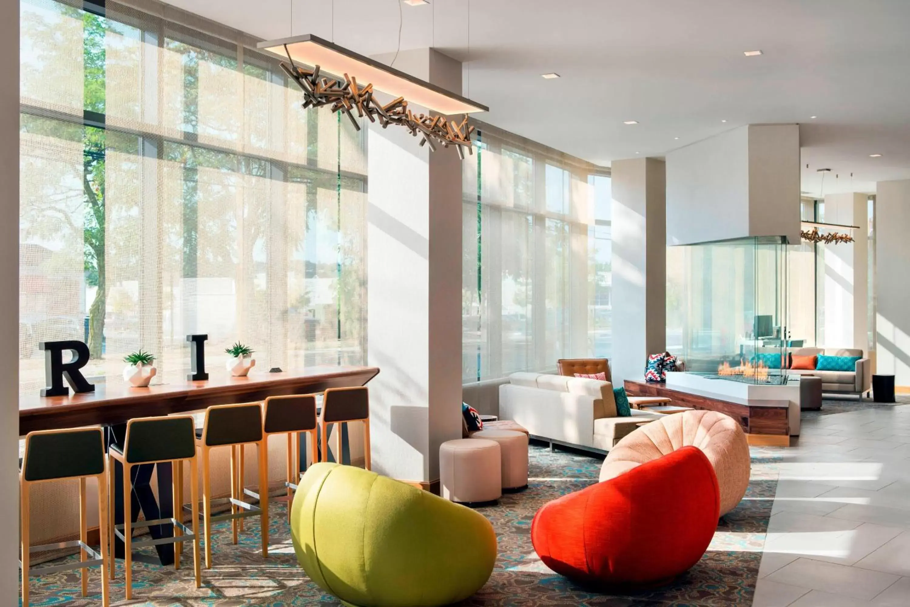 Lobby or reception, Lounge/Bar in Residence Inn by Marriott Boston Watertown