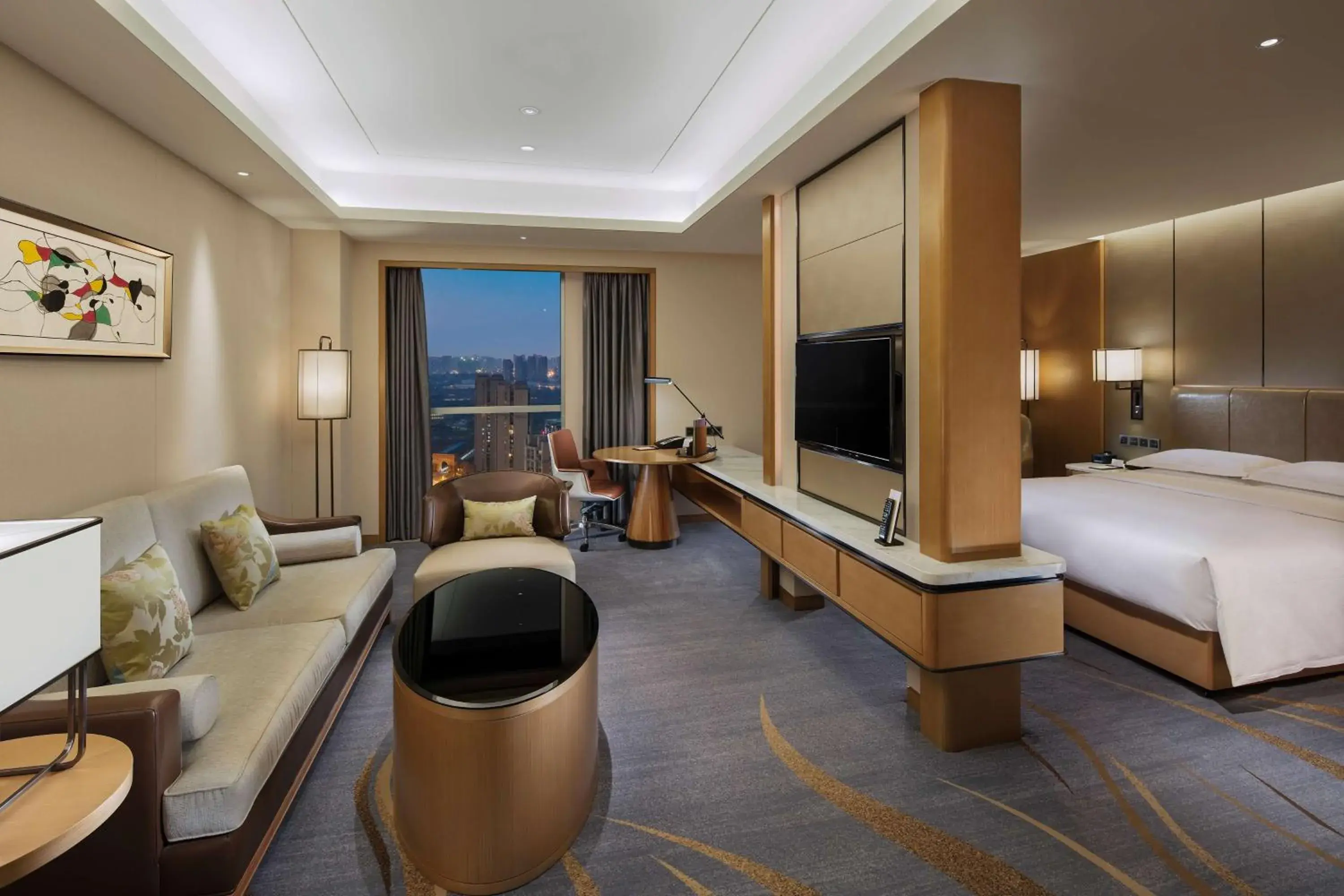 Bedroom in DoubleTree by Hilton Chengdu Longquanyi