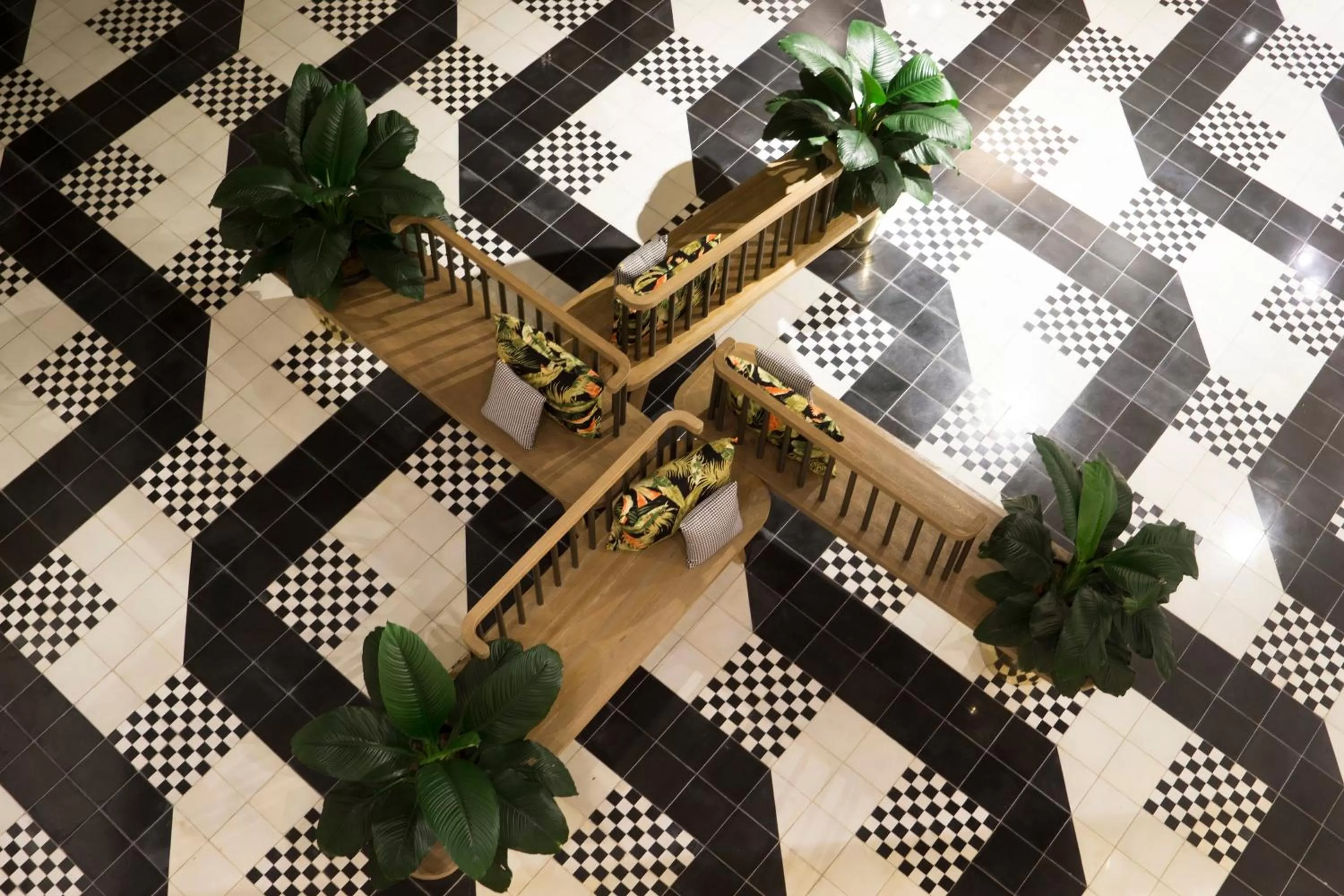 Lobby or reception in ARTOTEL Yogyakarta