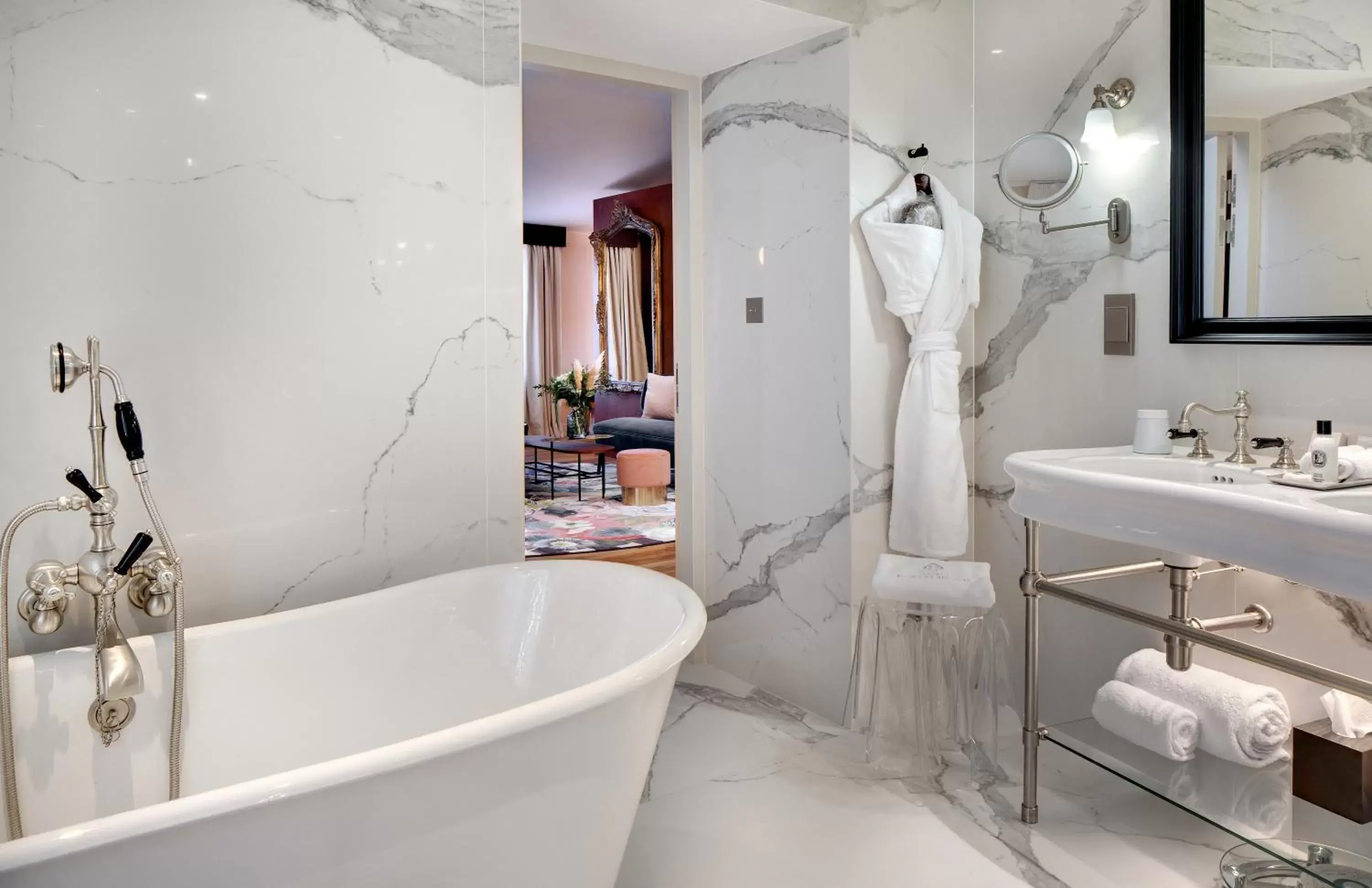 Bathroom in Hôtel Richer De Belleval
