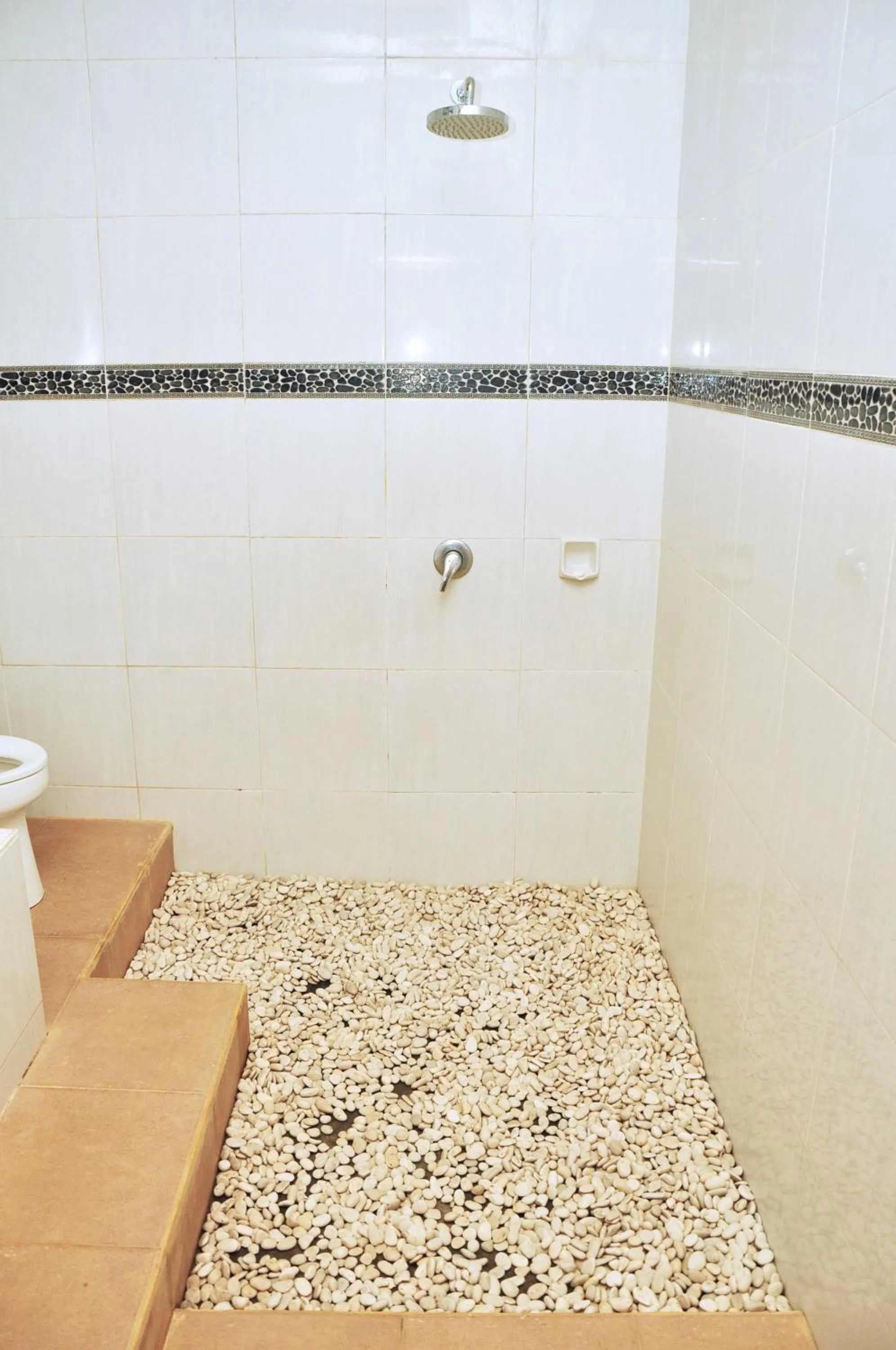 Bathroom in Nick's Homestay