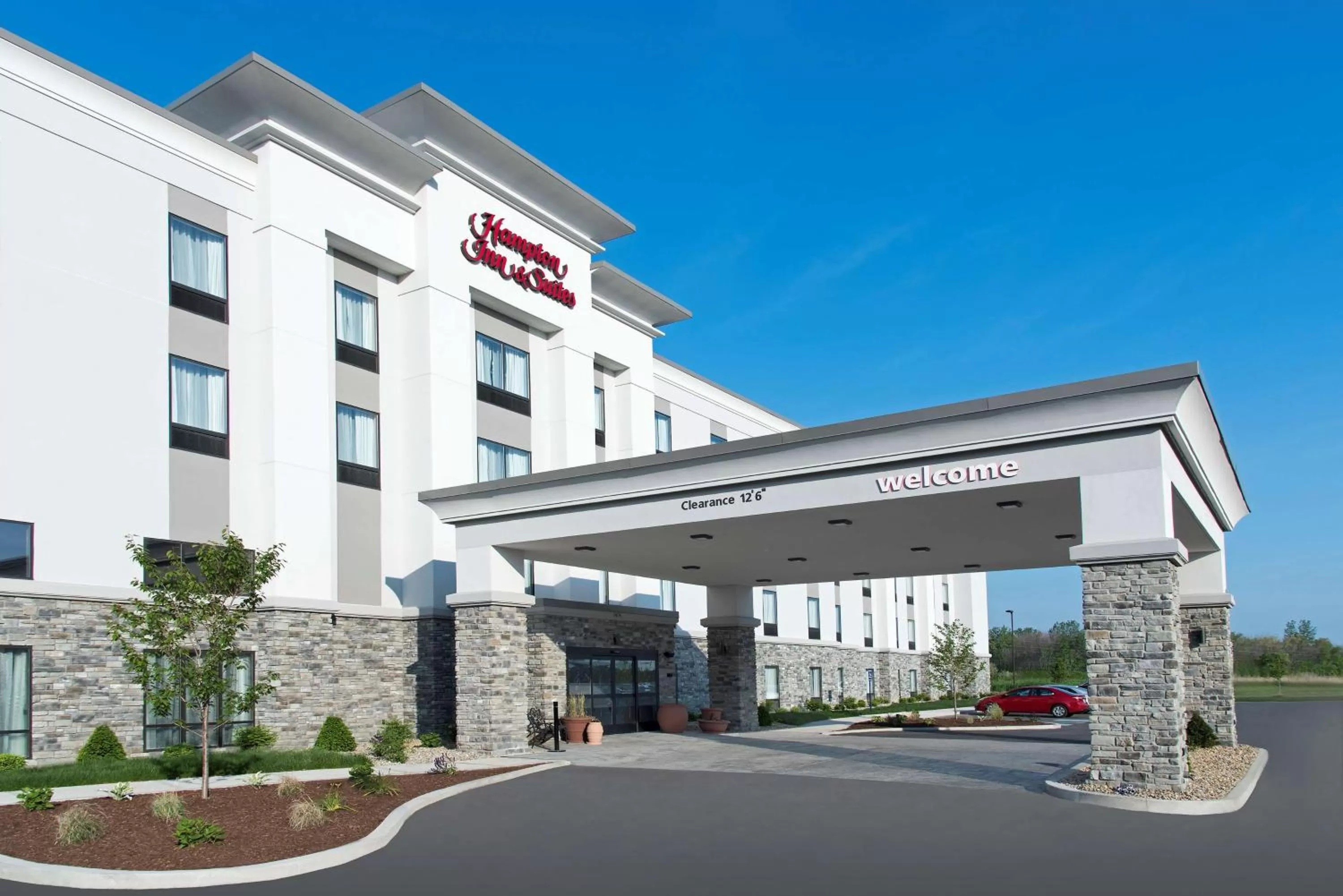 Property building in Hampton Inn and Suites Michigan City