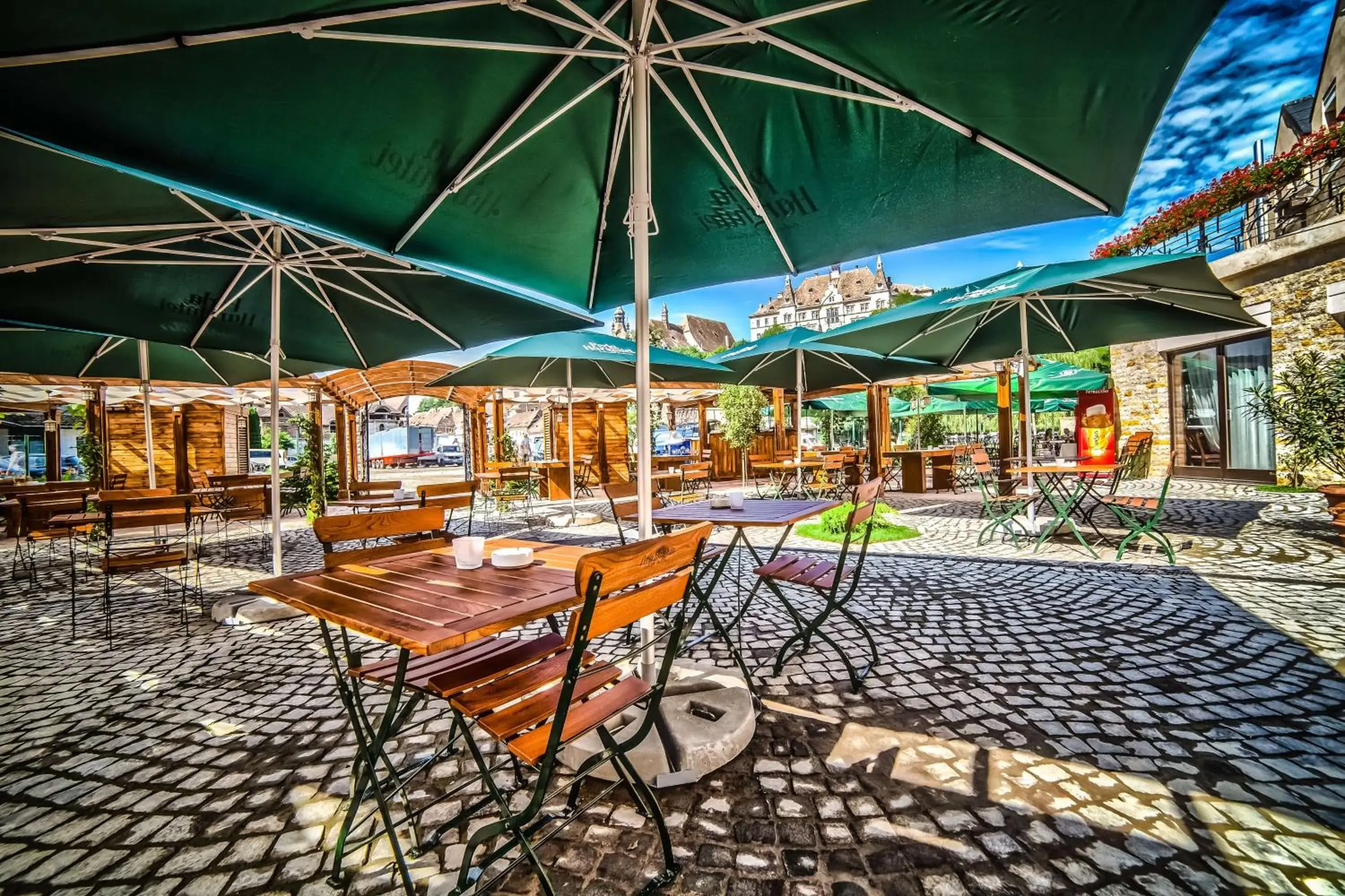 Restaurant/places to eat in DoubleTree by Hilton Hotel Sighisoara - Cavaler Restaurant/places to eat in DoubleTree by Hilton Hotel Sighisoara - Cavaler