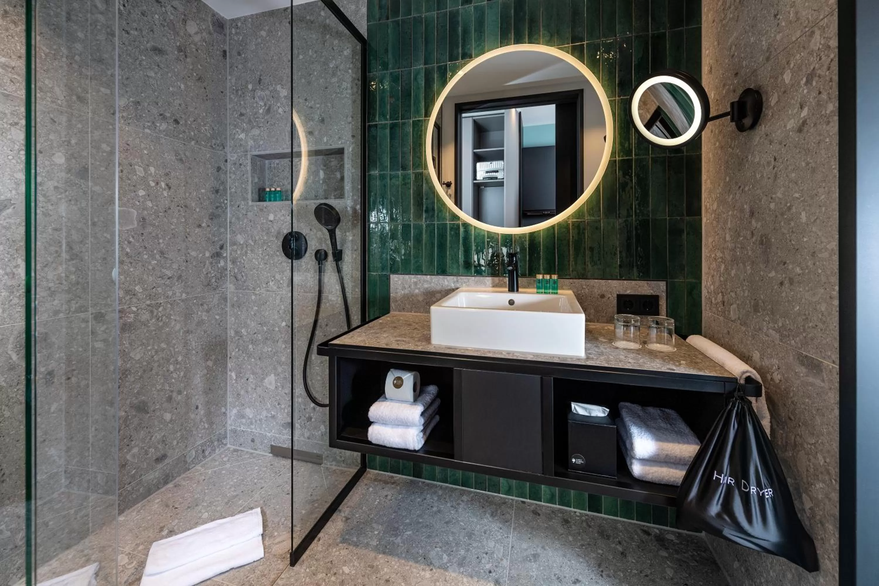 Bathroom in Clipper Boardinghouse - Hamburg-Michel