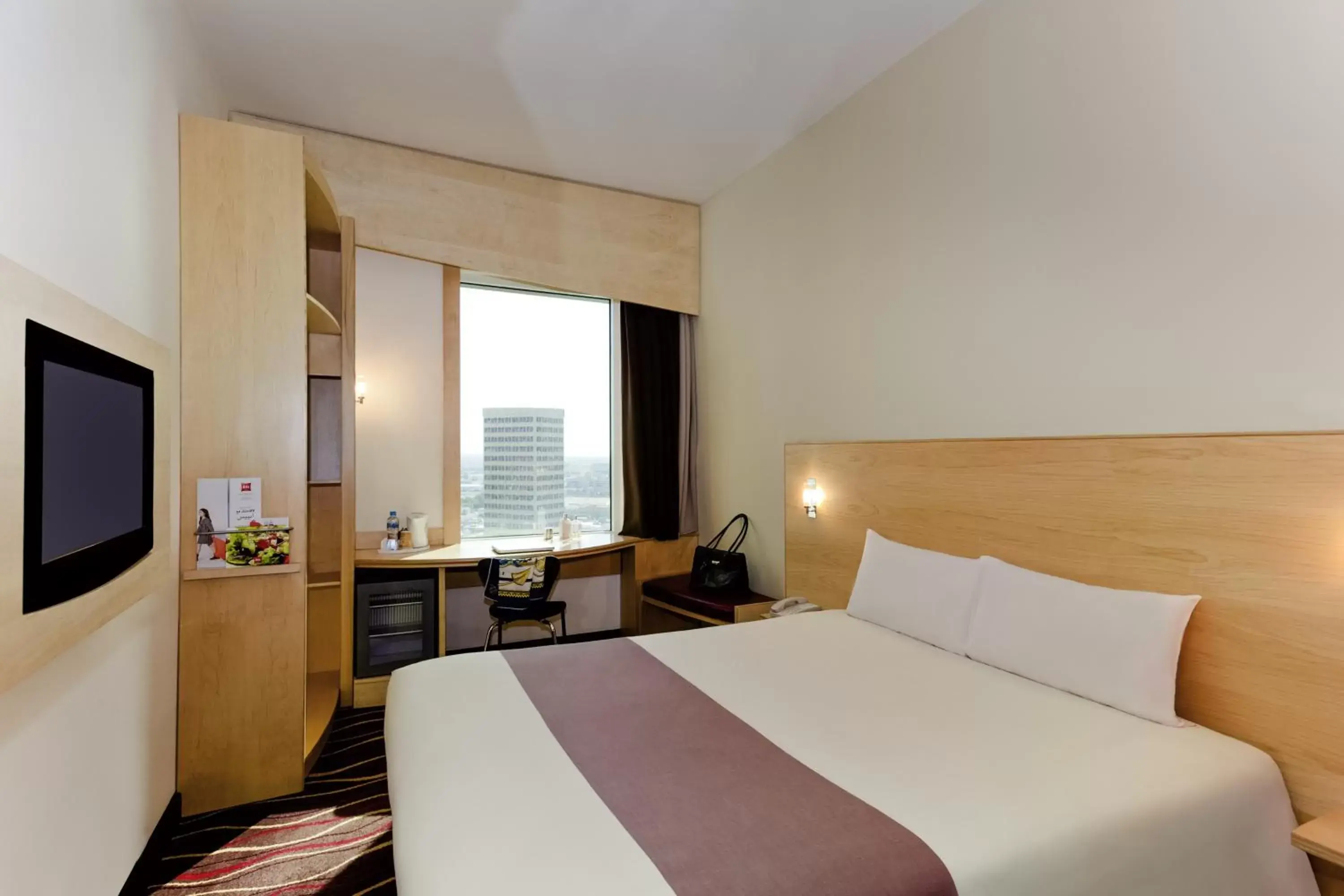 Bedroom, Bed in ibis Sharq