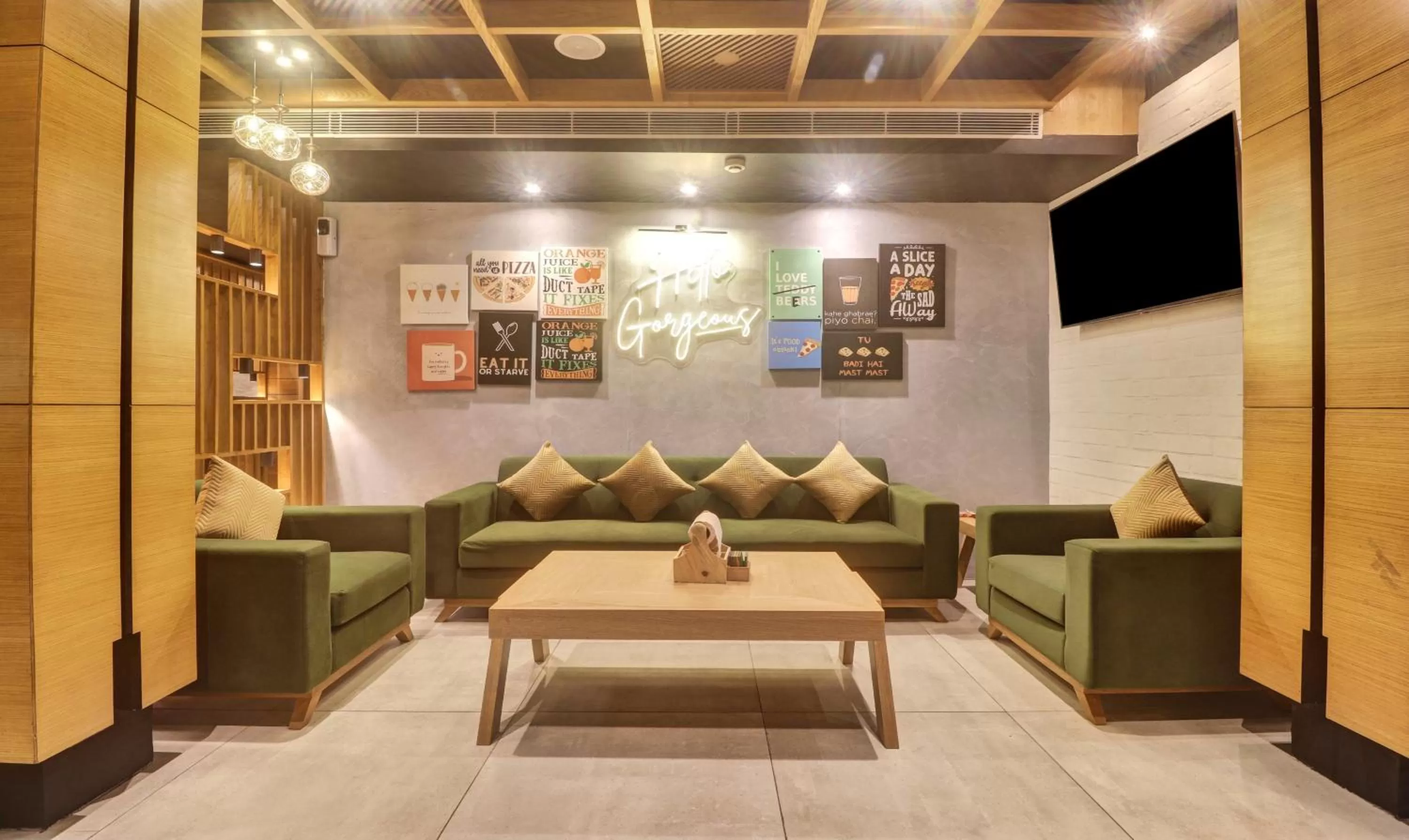 Seating area, Lobby/Reception in Treebo Tryst Tamarind